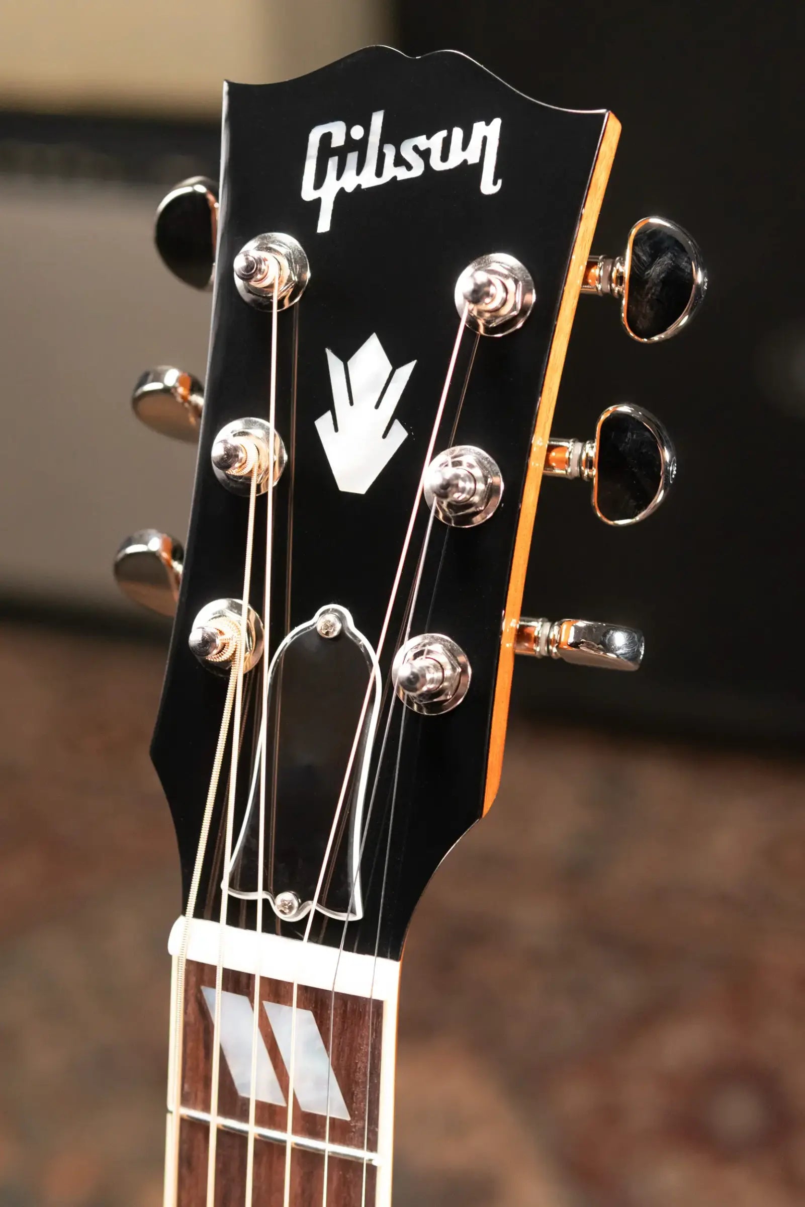 Gibson Hummingbird Standard EC Acoustic/Electric Guitar - Heritage Cherry Sunburst with Hardshell Case