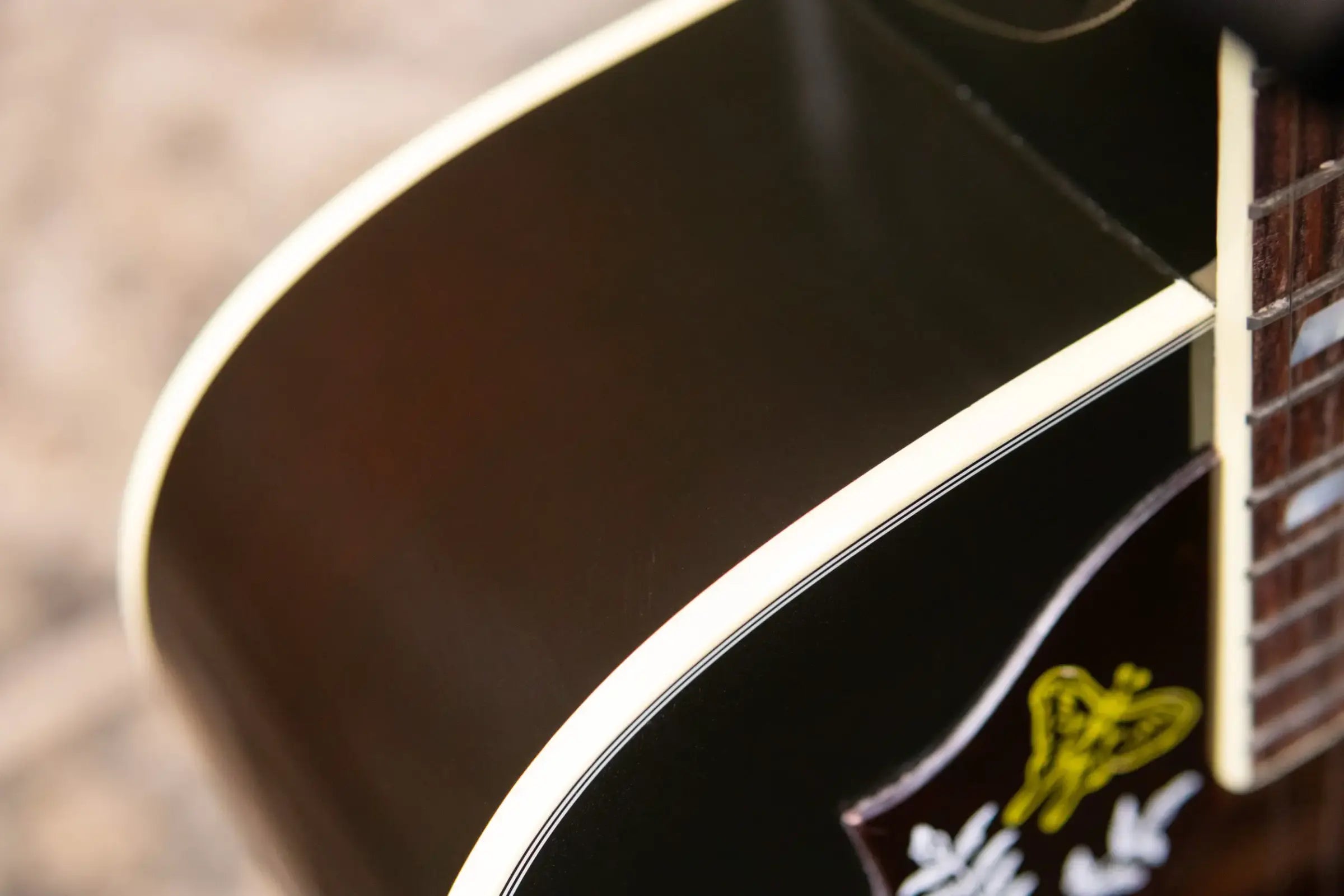 Gibson Hummingbird Standard Left-Handed Acoustic/Electric Guitar - Vintage Sunburst with Hardshell Case