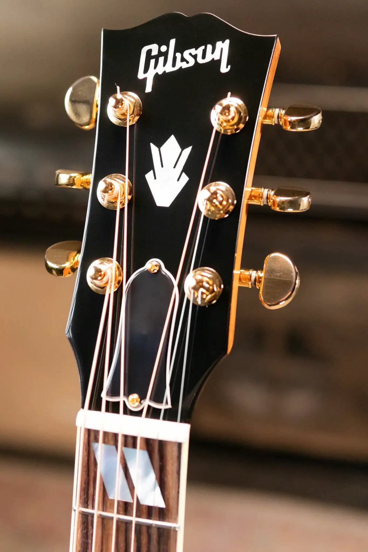 Gibson Hummingbird Standard Rosewood EC Dreadnought Acoustic/Electric Guitar - Rosewood Burst with Hardshell Case