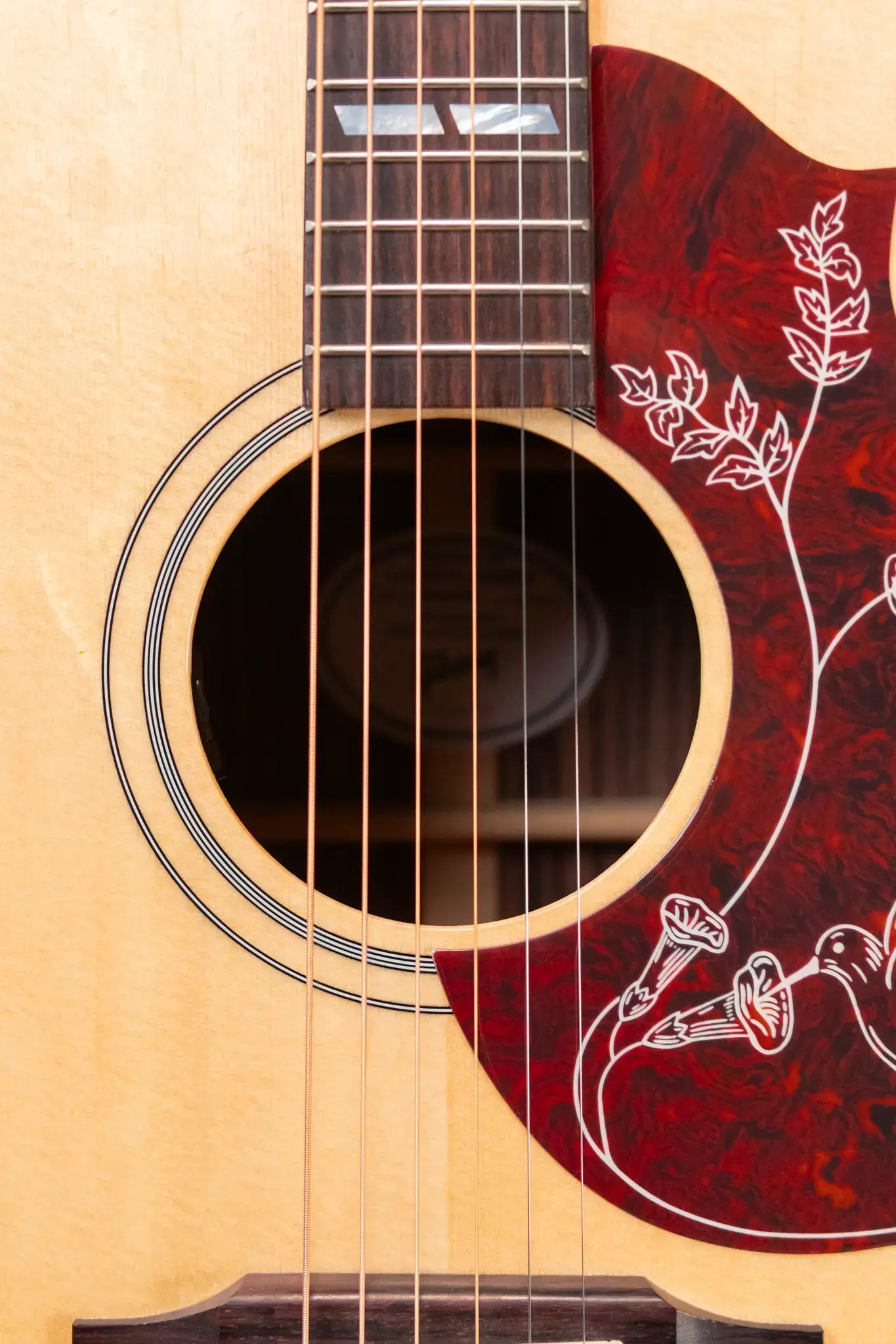 Gibson Hummingbird Studio Rosewood Acoustic/Electric Guitar - Natural with Hardshell Case