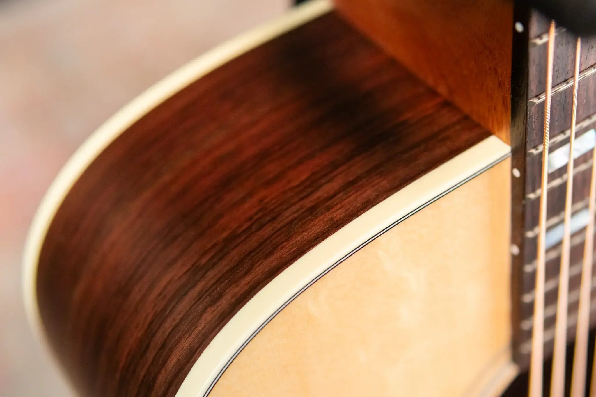 Gibson Hummingbird Studio Rosewood Acoustic/Electric Guitar - Natural with Hardshell Case