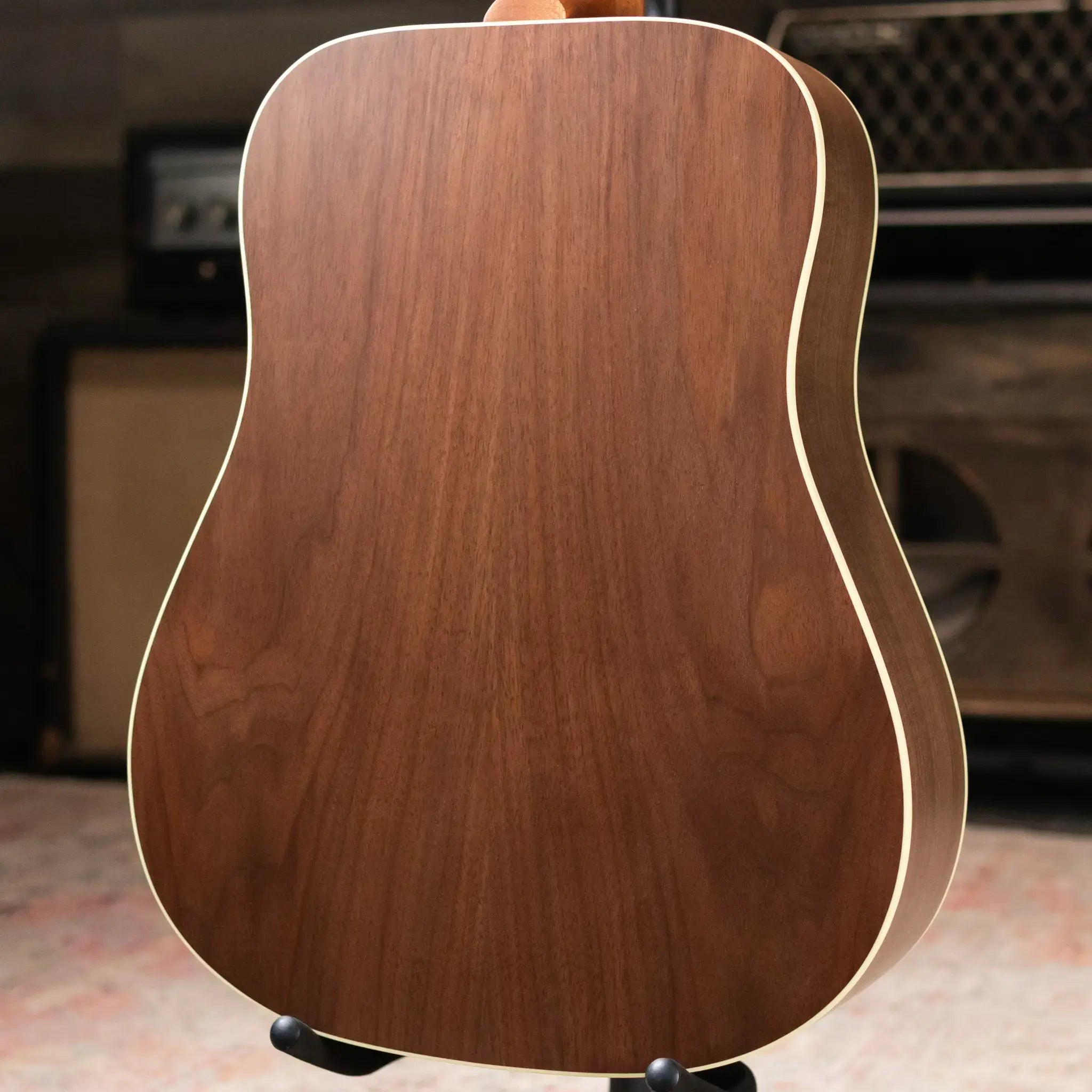 Gibson Hummingbird Studio Walnut Acoustic/Electric Guitar - Natural with Hardshell Case