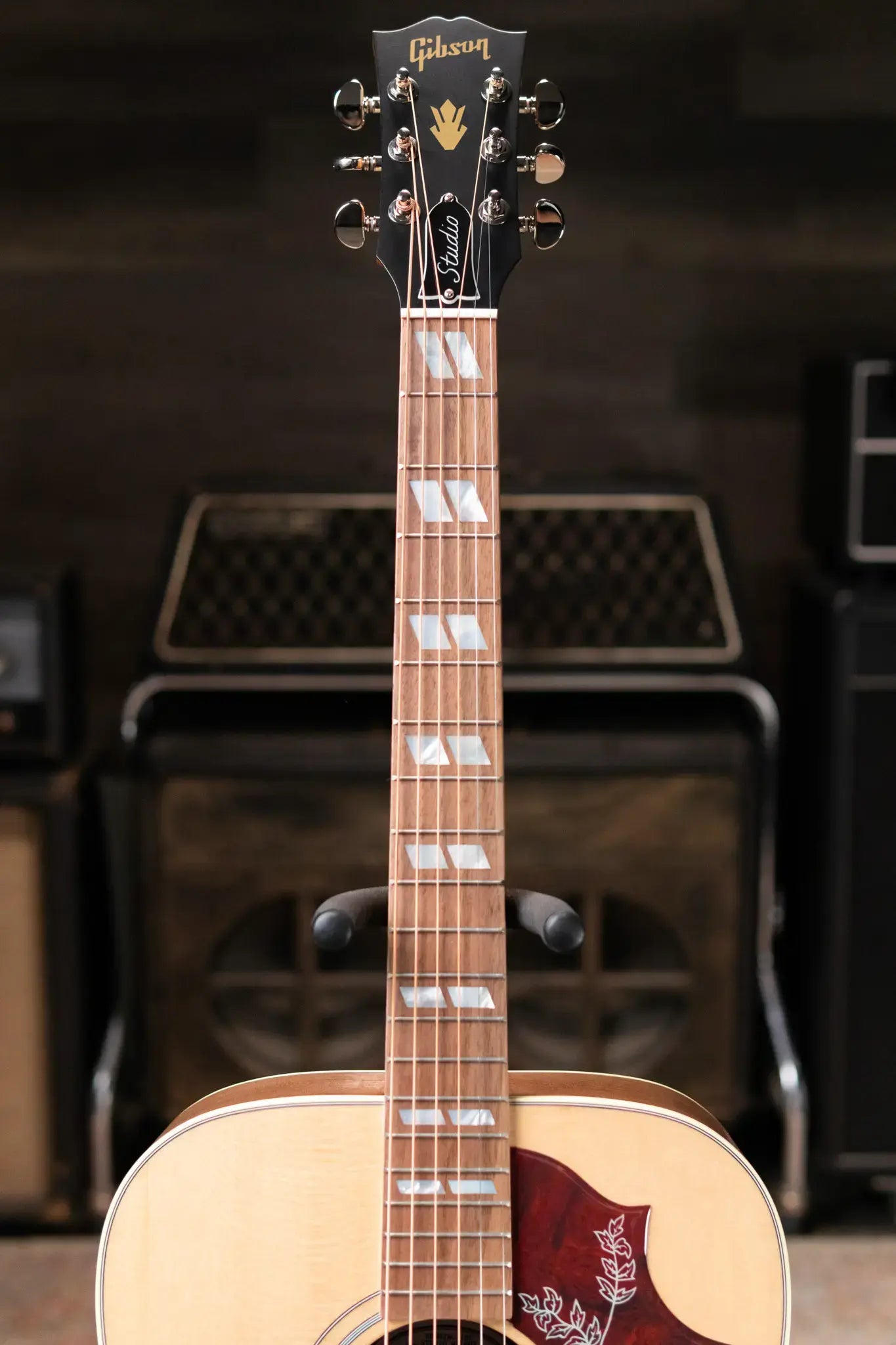 Gibson Hummingbird Studio Walnut Acoustic/Electric Guitar - Natural with Hardshell Case