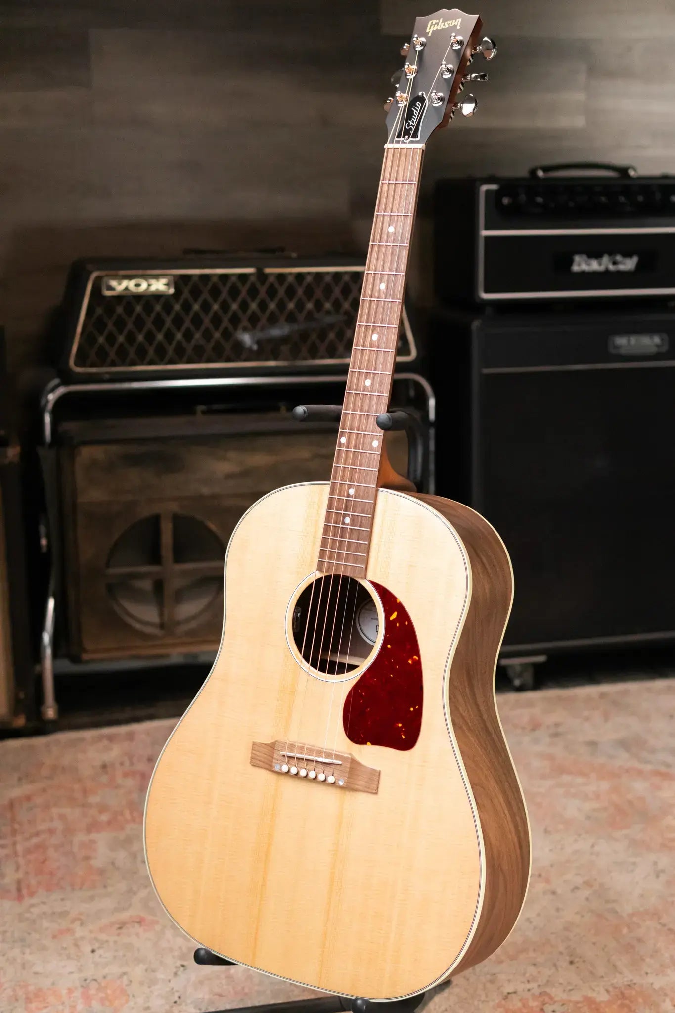 Gibson J-45 Studio Walnut Dreadnought Acoustic/Electric Guitar - Natural