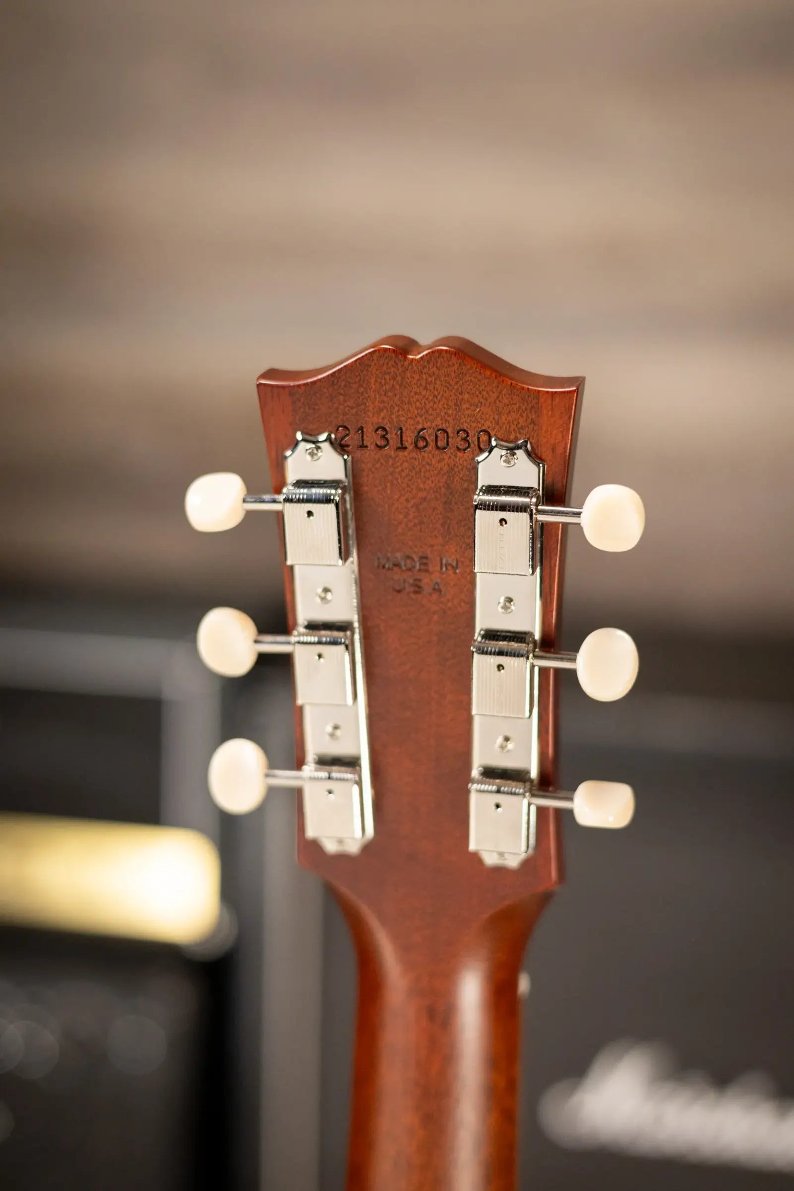 Gibson LG-2 All Mahogany Faded Acoustic/Electric Guitar with Hardshell Case