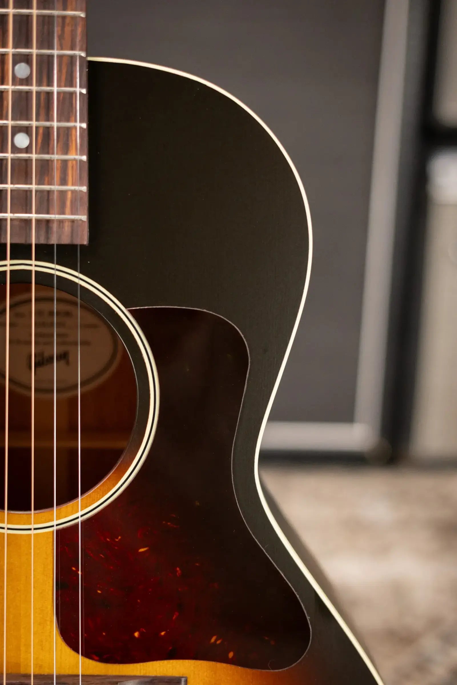 Gibson L-00 Special Acoustic/Electric Guitar - Satin Vintage Sunburst with Gig Bag