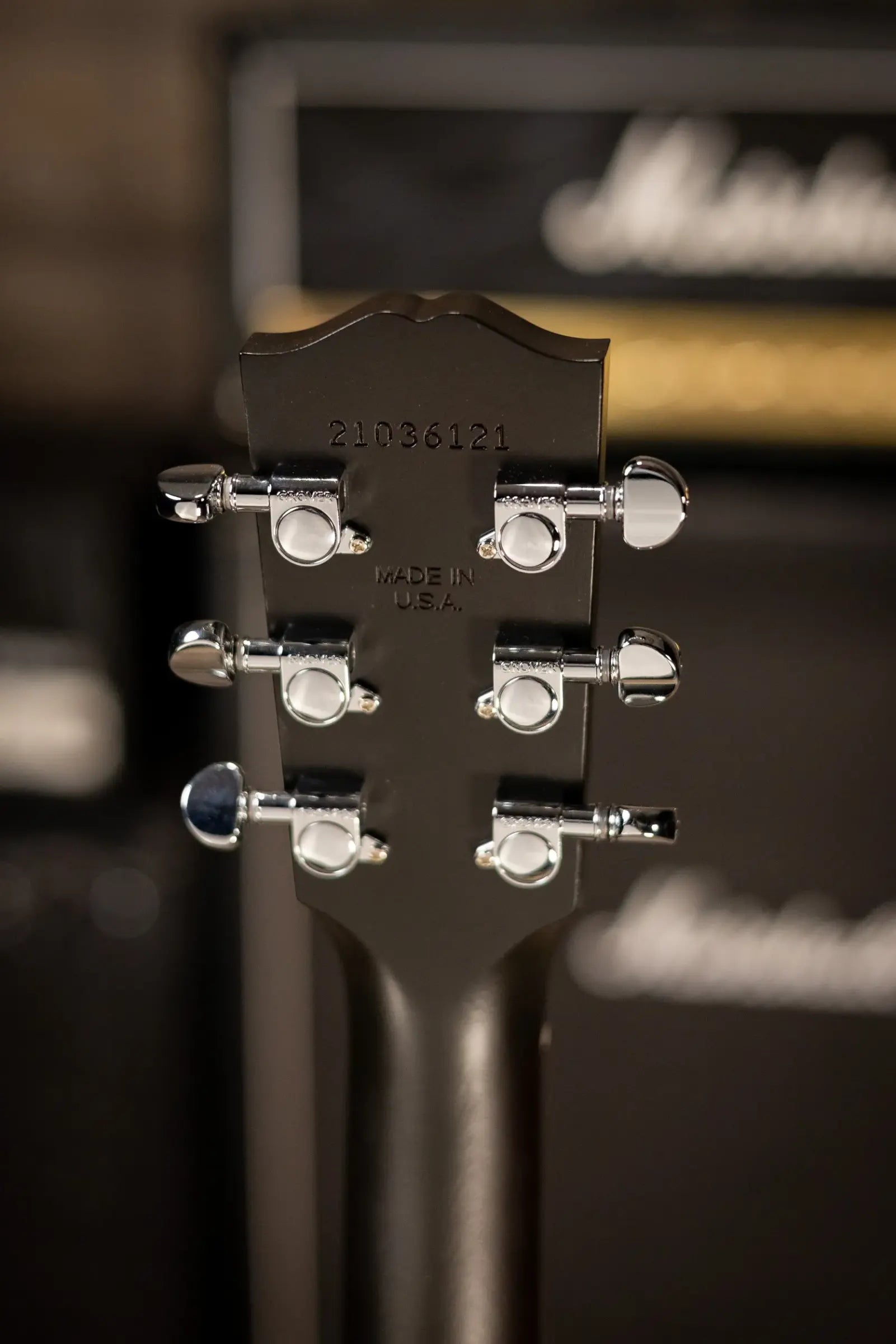 Gibson L-00 Special Acoustic/Electric Guitar - Vintage Sunburst with Premium Soft Shell Case - B-Stock