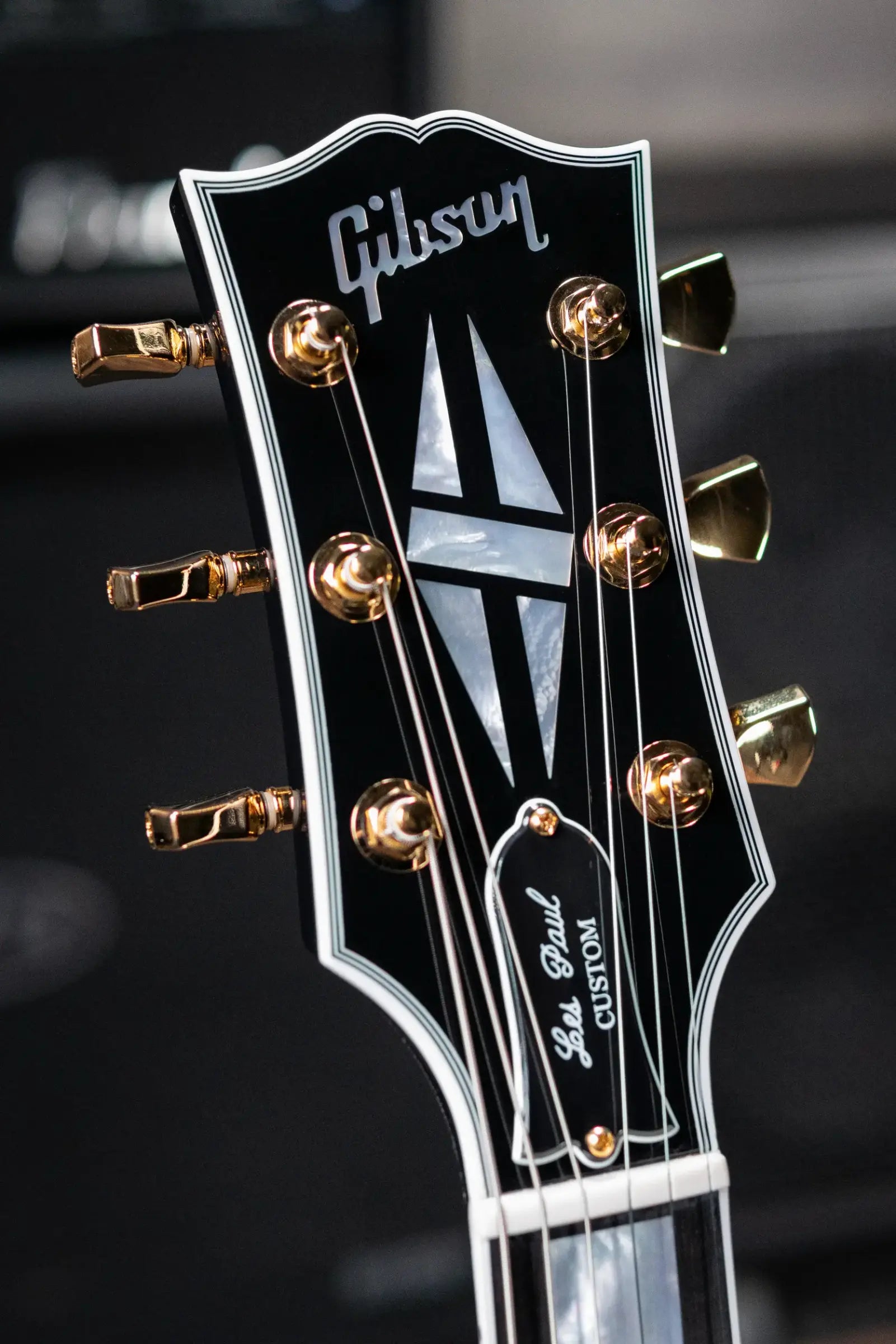 Gibson Les Paul Custom 70s Electric Guitar - Ebony with Hardshell Case