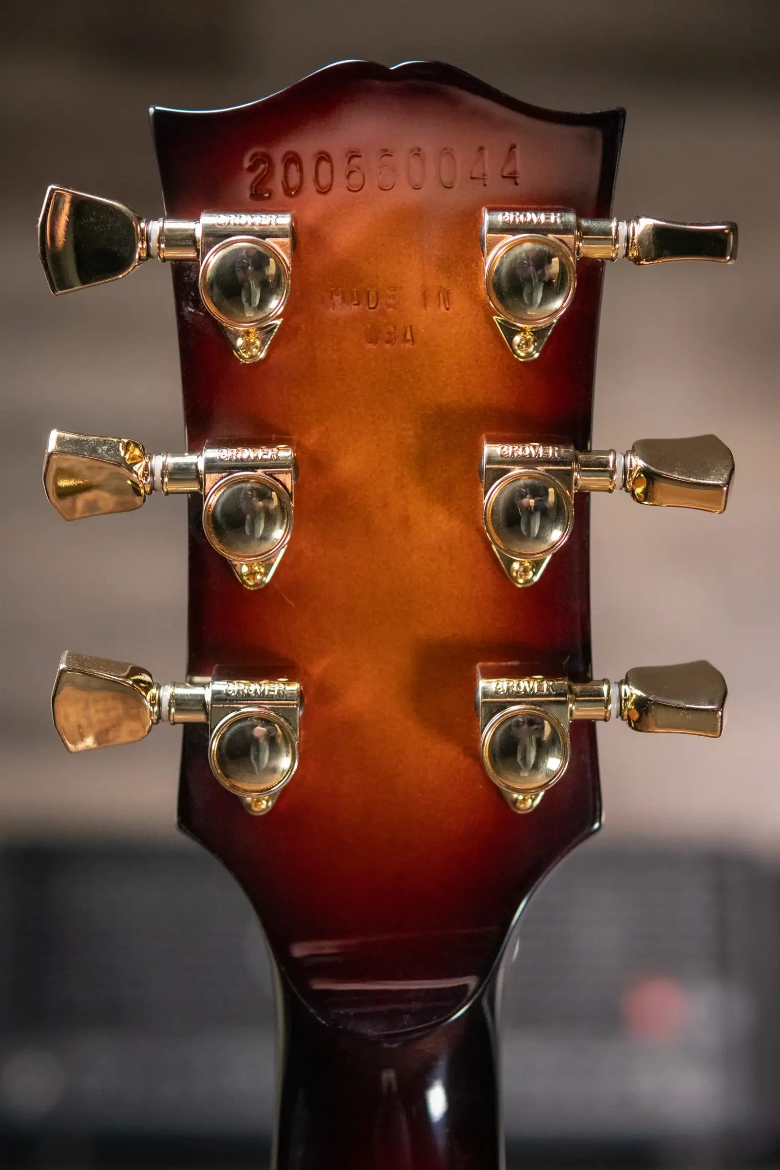 Gibson Les Paul Custom 70s Electric Guitar - Tobacco Burst with Hardshell Case