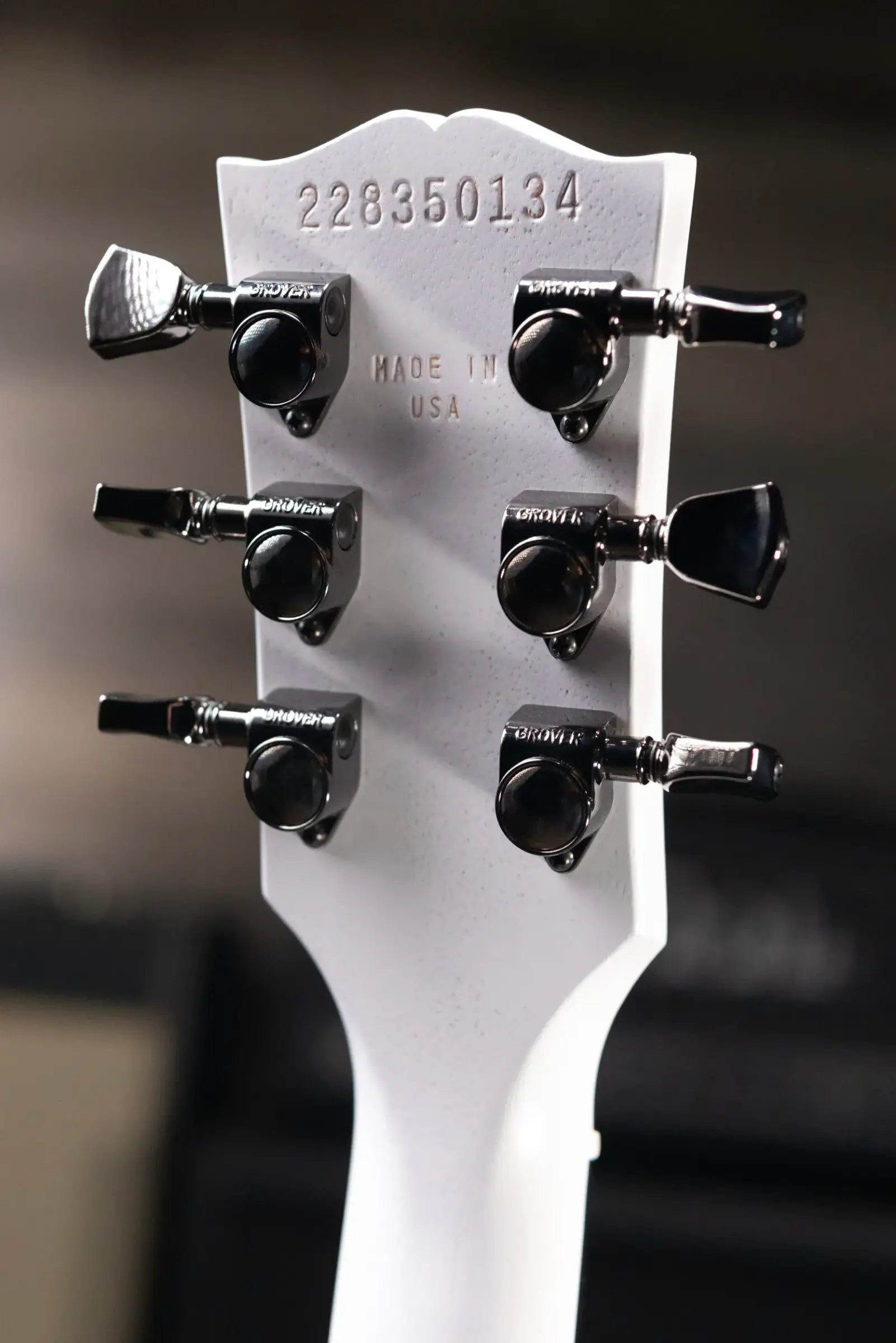 Gibson Les Paul Modern Studio Electric Guitar - Worn White with Gig Bag