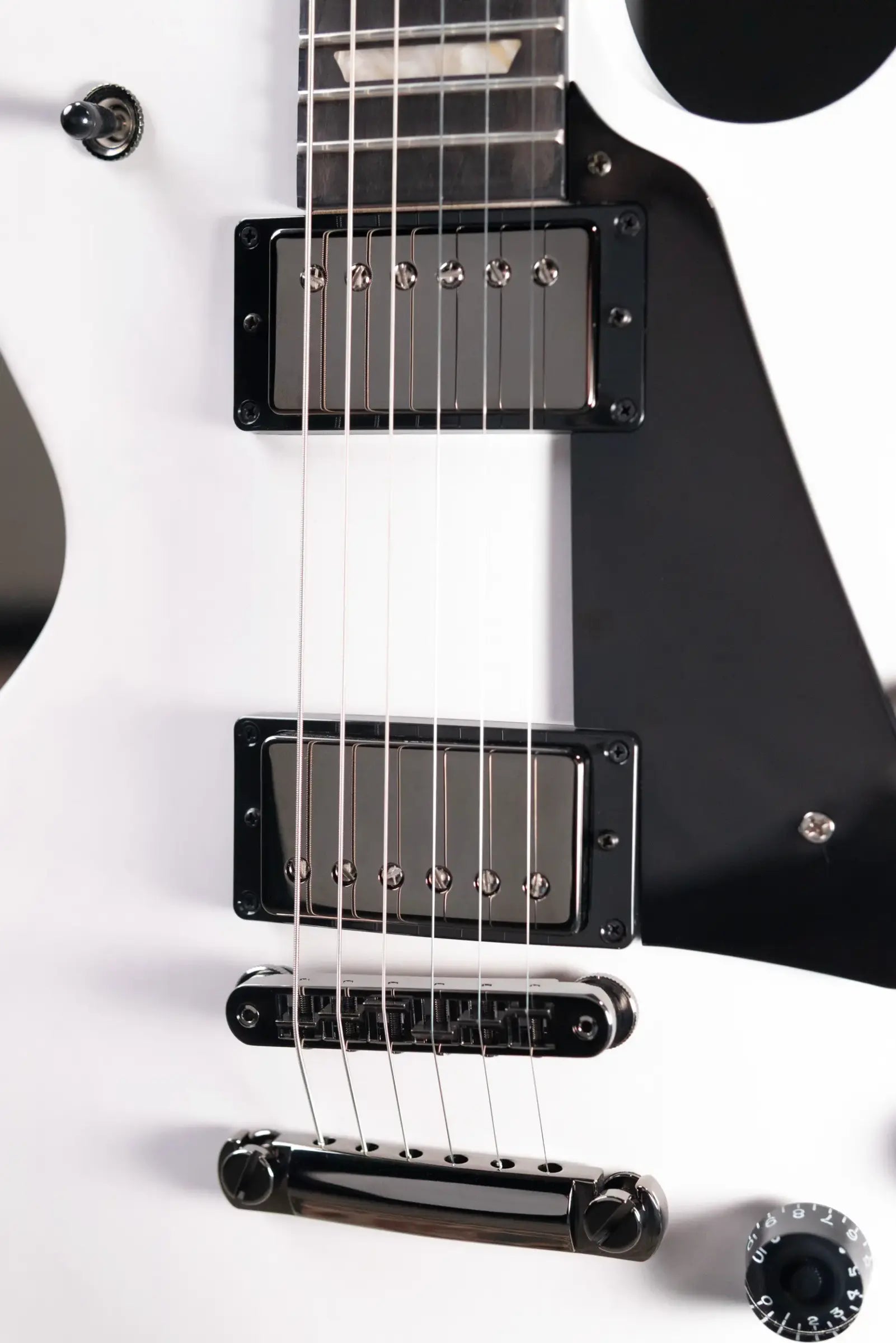 Gibson Les Paul Modern Studio Electric Guitar - Worn White with Gig Bag