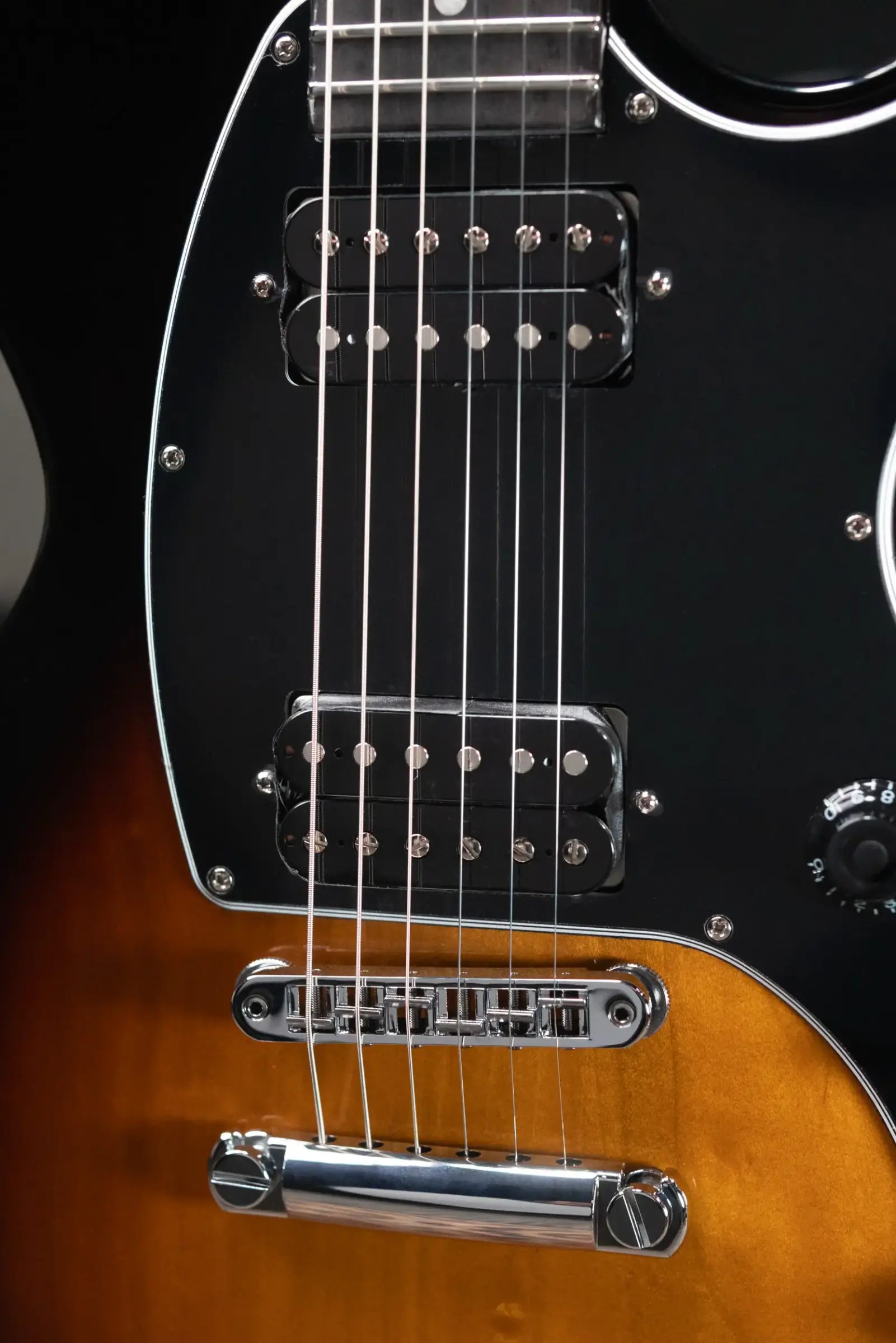 Gibson Les Paul Music City Special Electric Guitar - Tobacco Burst Dark Back with Gig Bag