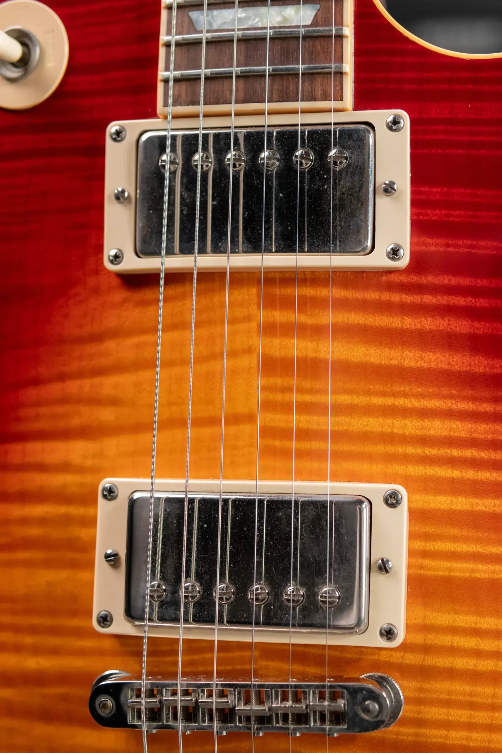 Gibson Les Paul Standard 50's Flame Top Electric Guitar - Sunburst with Hardshell Case - Used