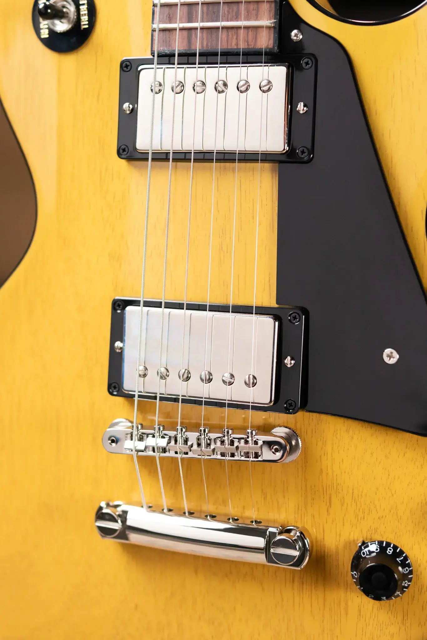 Gibson Les Paul Standard 50s Mahogany Top - TV Yellow with Hardshell Case
