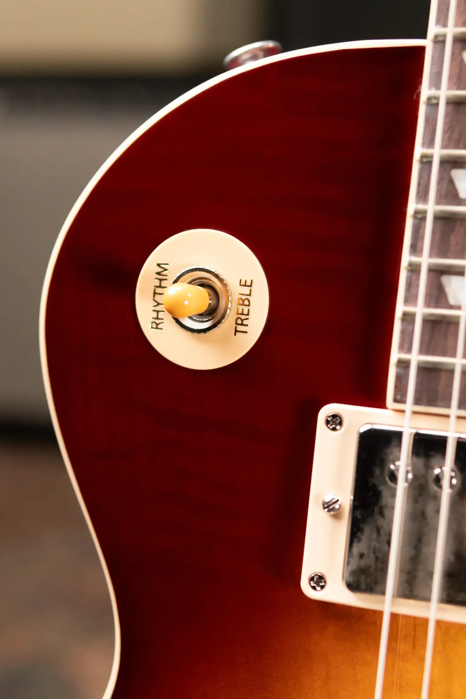 Gibson Les Paul Standard '60s Electric Guitar - Iced Tea with Hardshell Case