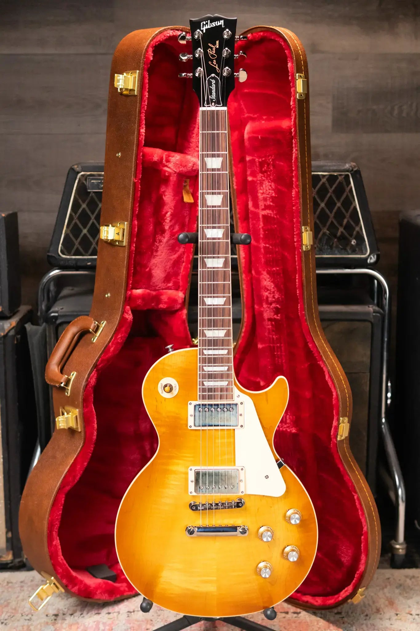 Gibson Les Paul Standard '60s Electric Guitar - Unburst with Hardshell Case