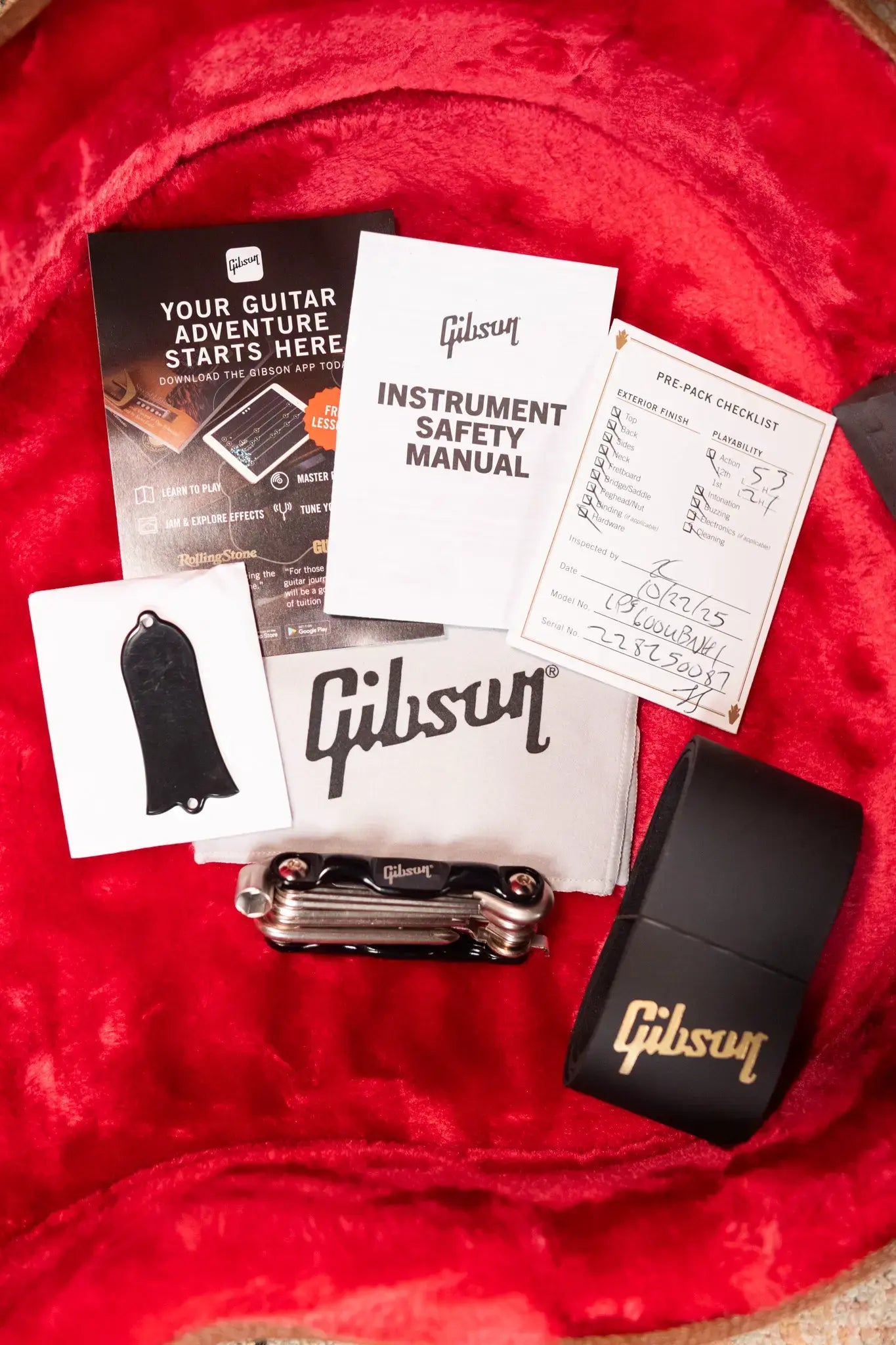 Gibson Les Paul Standard '60s Electric Guitar - Unburst with Hardshell Case