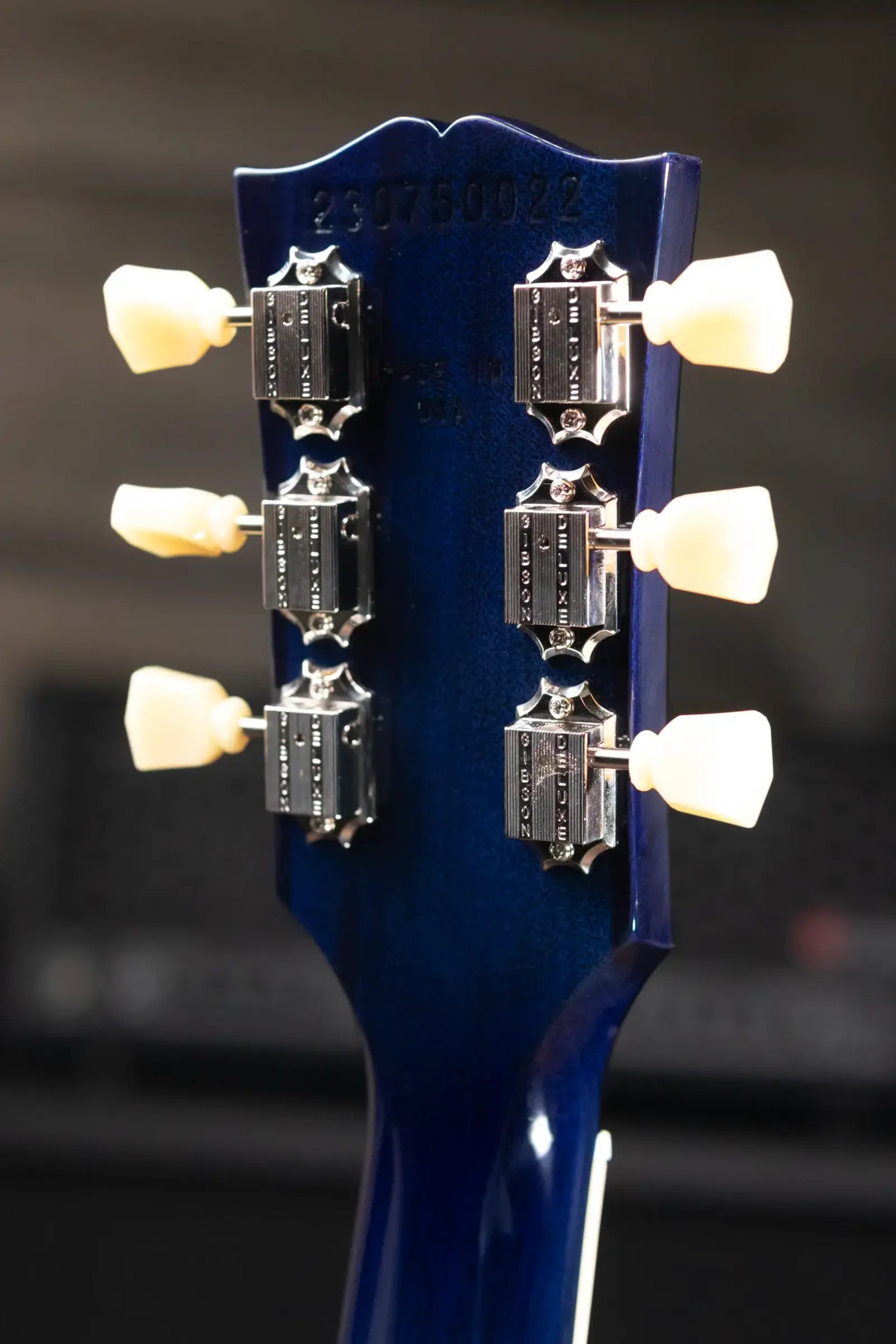 Gibson Les Paul Studio Electric Guitar - Blueberry Burst with Gig Bag