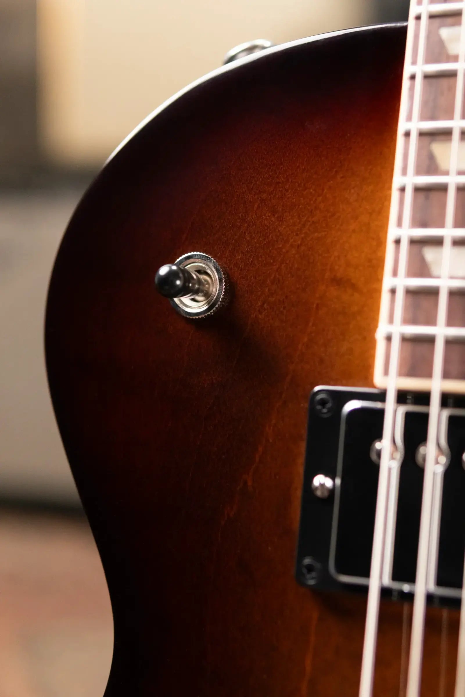 Gibson Les Paul Studio Electric Guitar - Smokehouse Burst with Gig Bag