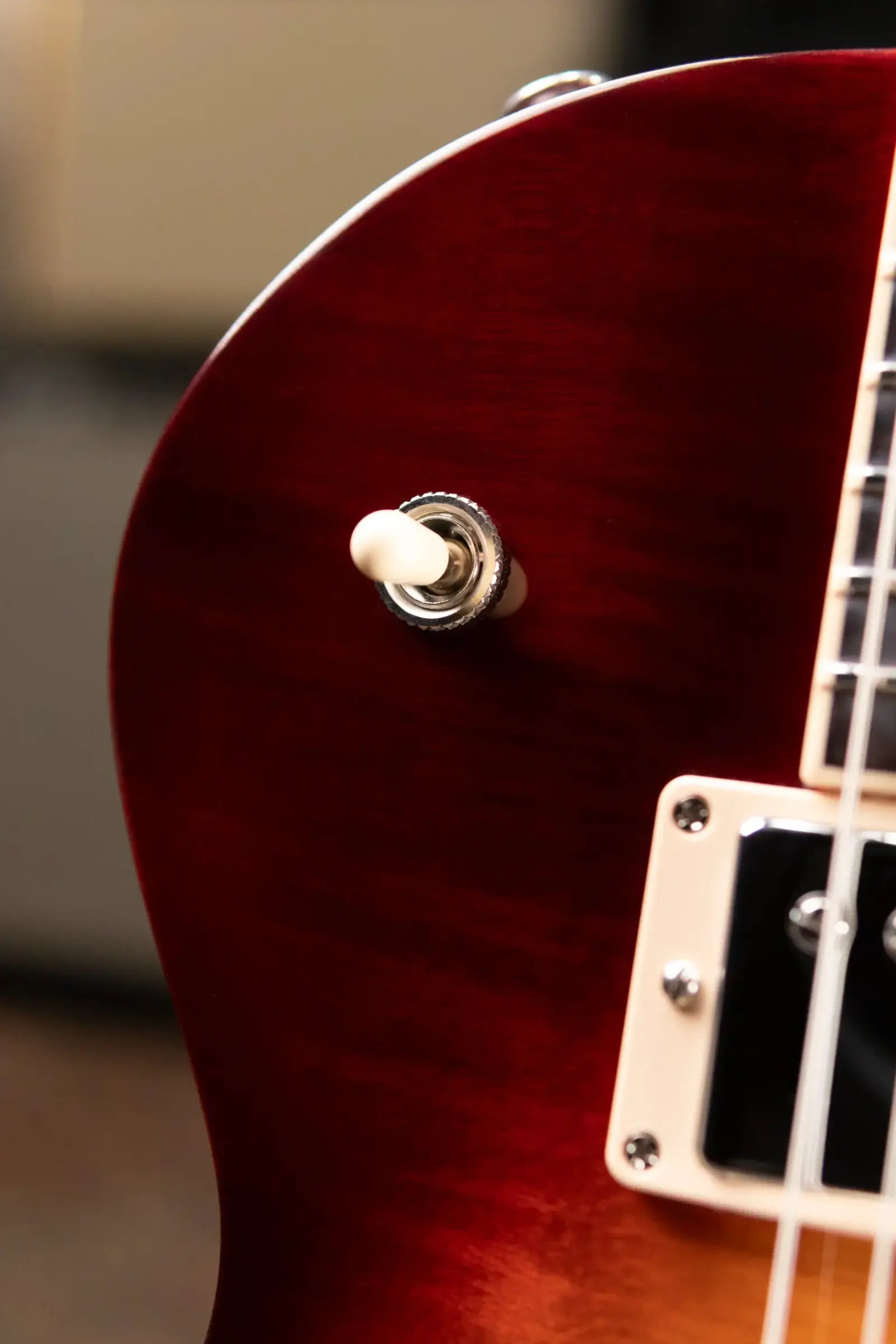 Gibson Les Paul Studio Session Electric Guitar - Bourbon Burst with Gig Bag - Floor Model