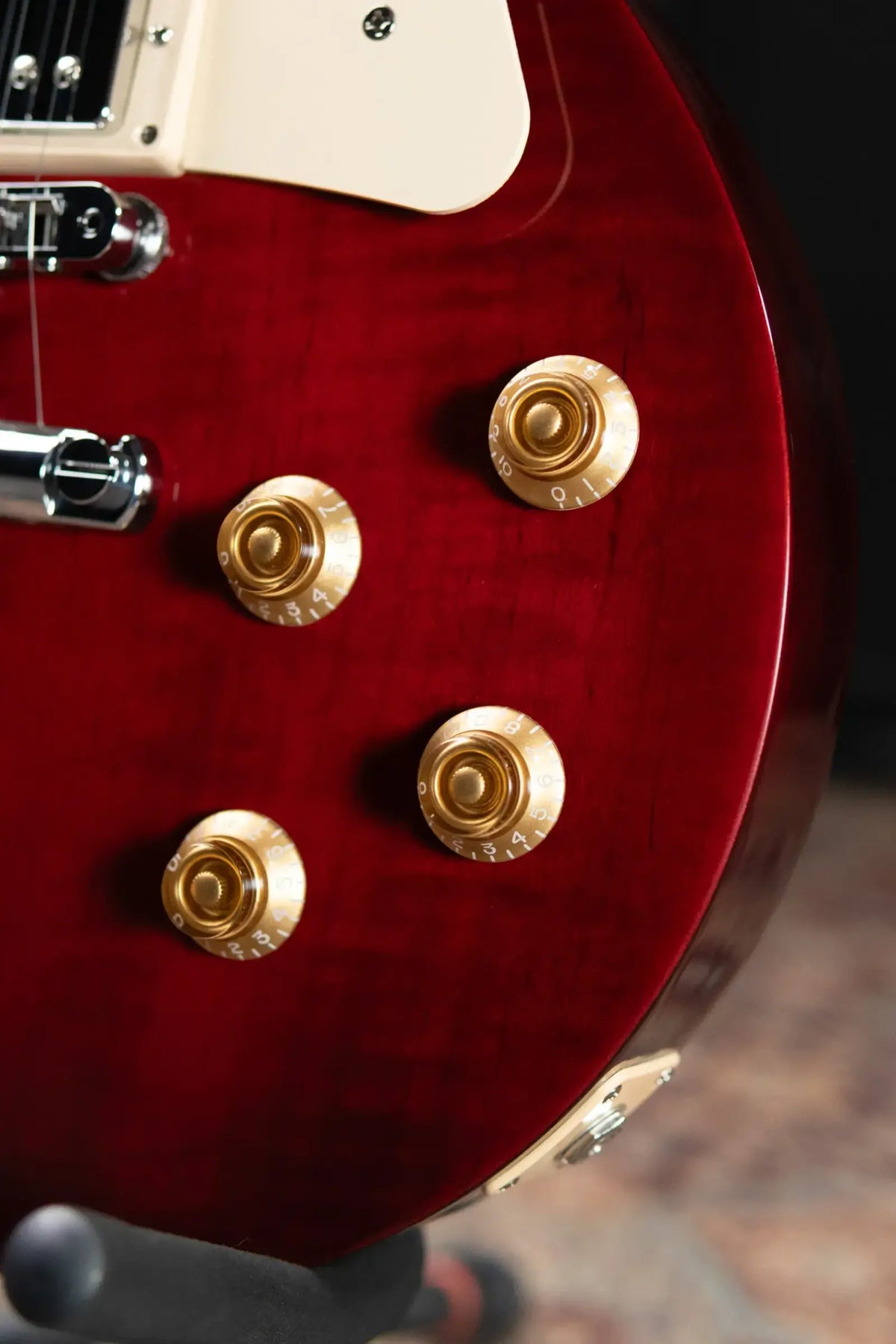 Gibson Les Paul Studio Session Electric Guitar - Cherry with Softshell Gig Bag
