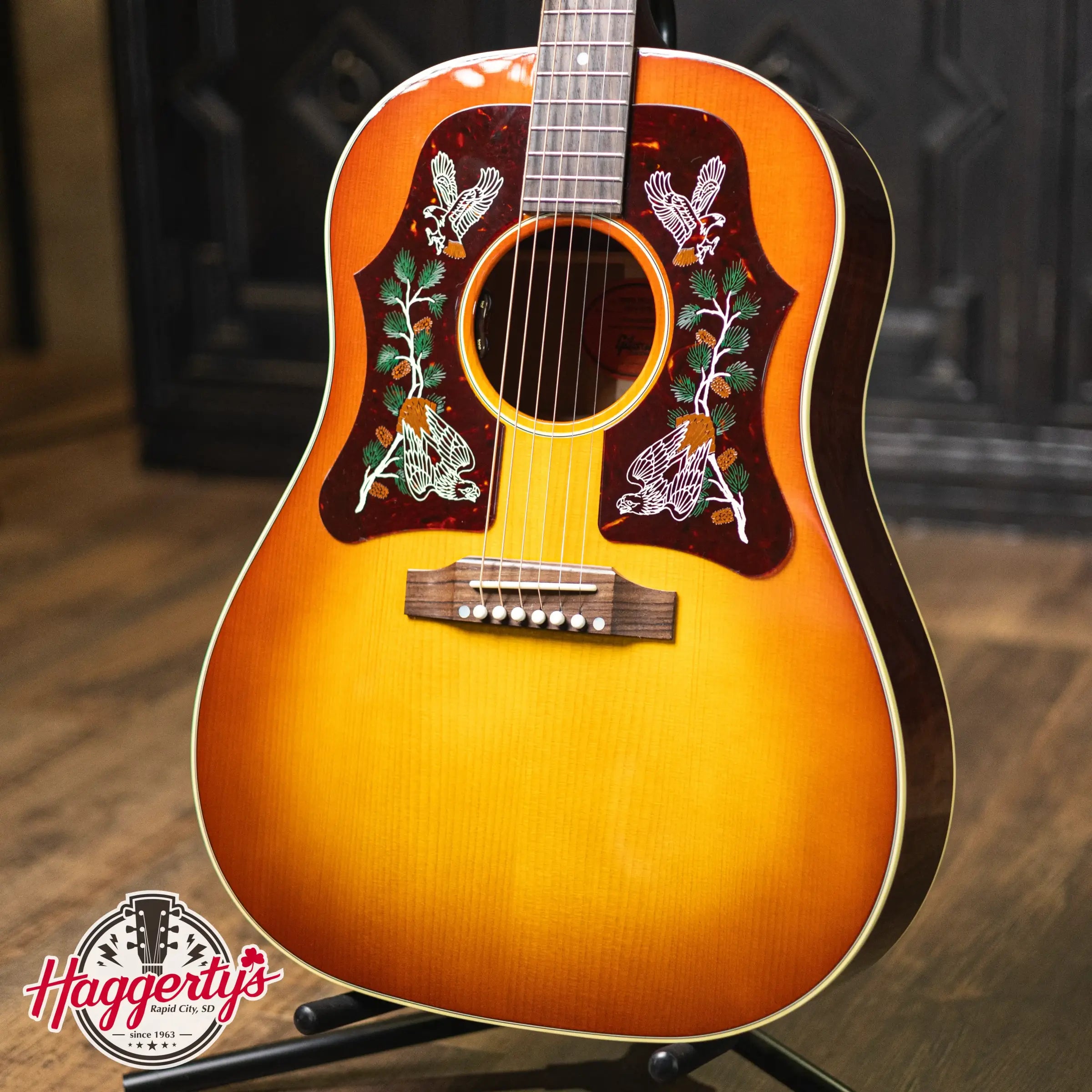 Gibson Margo Price Signature J-45 Acoustic/Electric Guitar - Heritage Cherry Sunburst with Hardshell Case