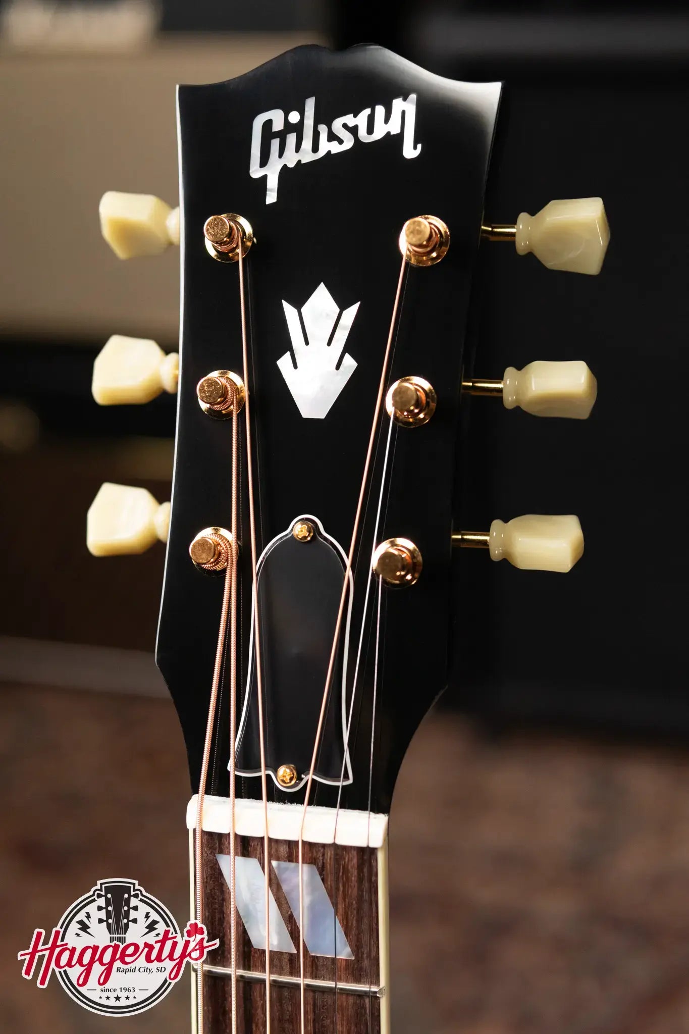 Gibson Miranda Lambert Bluebird Signature Acoustic/Electric Guitar - Bluebonnet with Hardshell Case