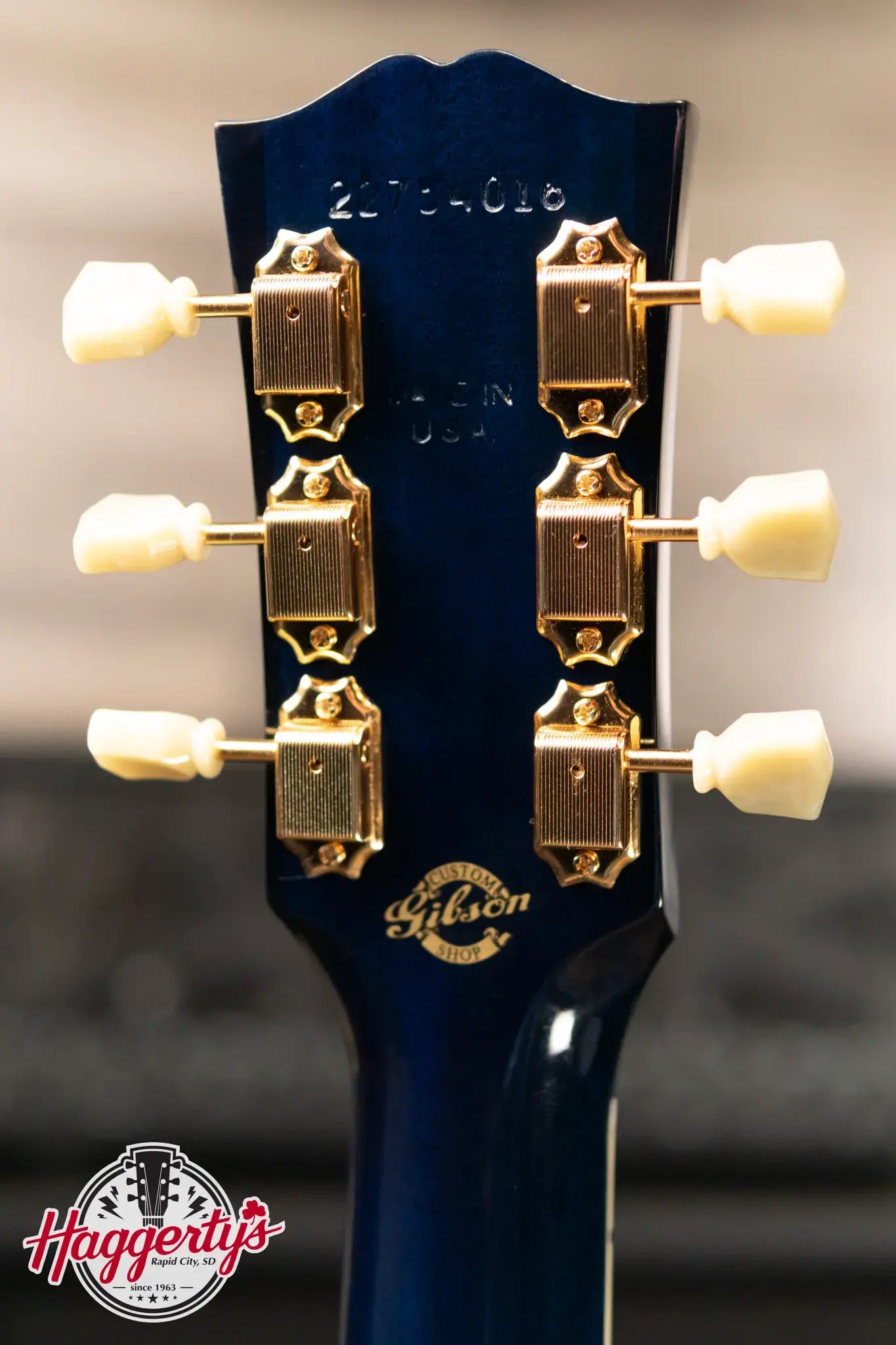 Gibson Miranda Lambert Bluebird Signature Acoustic/Electric Guitar - Bluebonnet with Hardshell Case