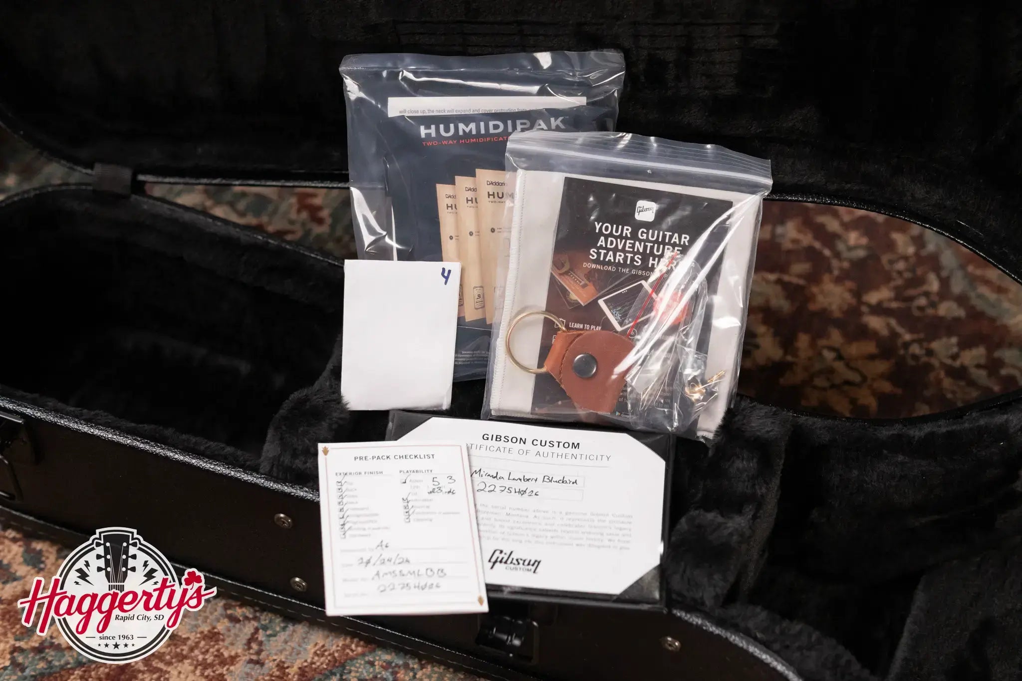 Gibson Miranda Lambert Bluebird Signature Acoustic/Electric Guitar - Bluebonnet with Hardshell Case