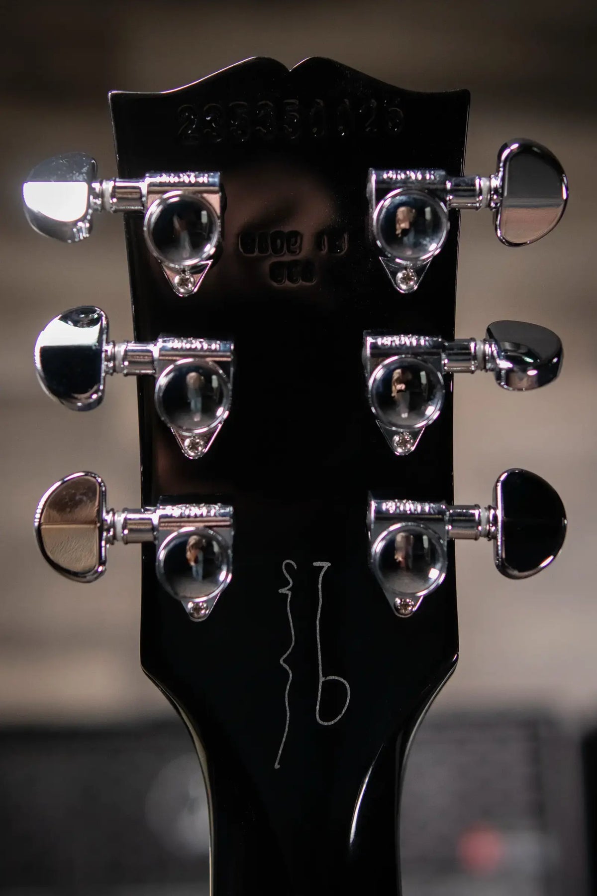 Gibson Noel Gallagher Signature Les Paul Standard Electric Guitar - Ebony with Hardshell Case - Demo