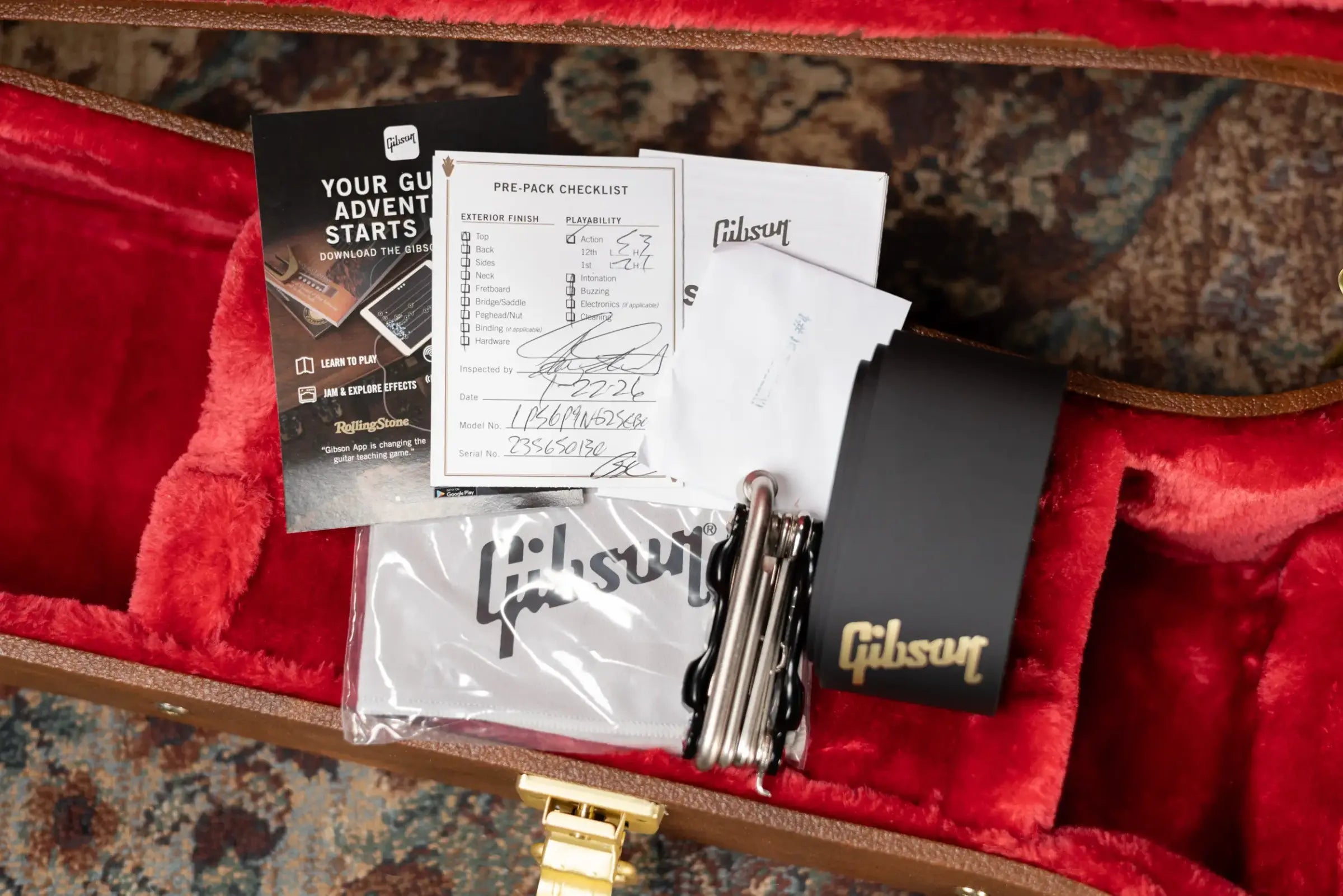 Gibson Noel Gallagher Signature Les Paul Standard Electric Guitar - Ebony with Hardshell Case