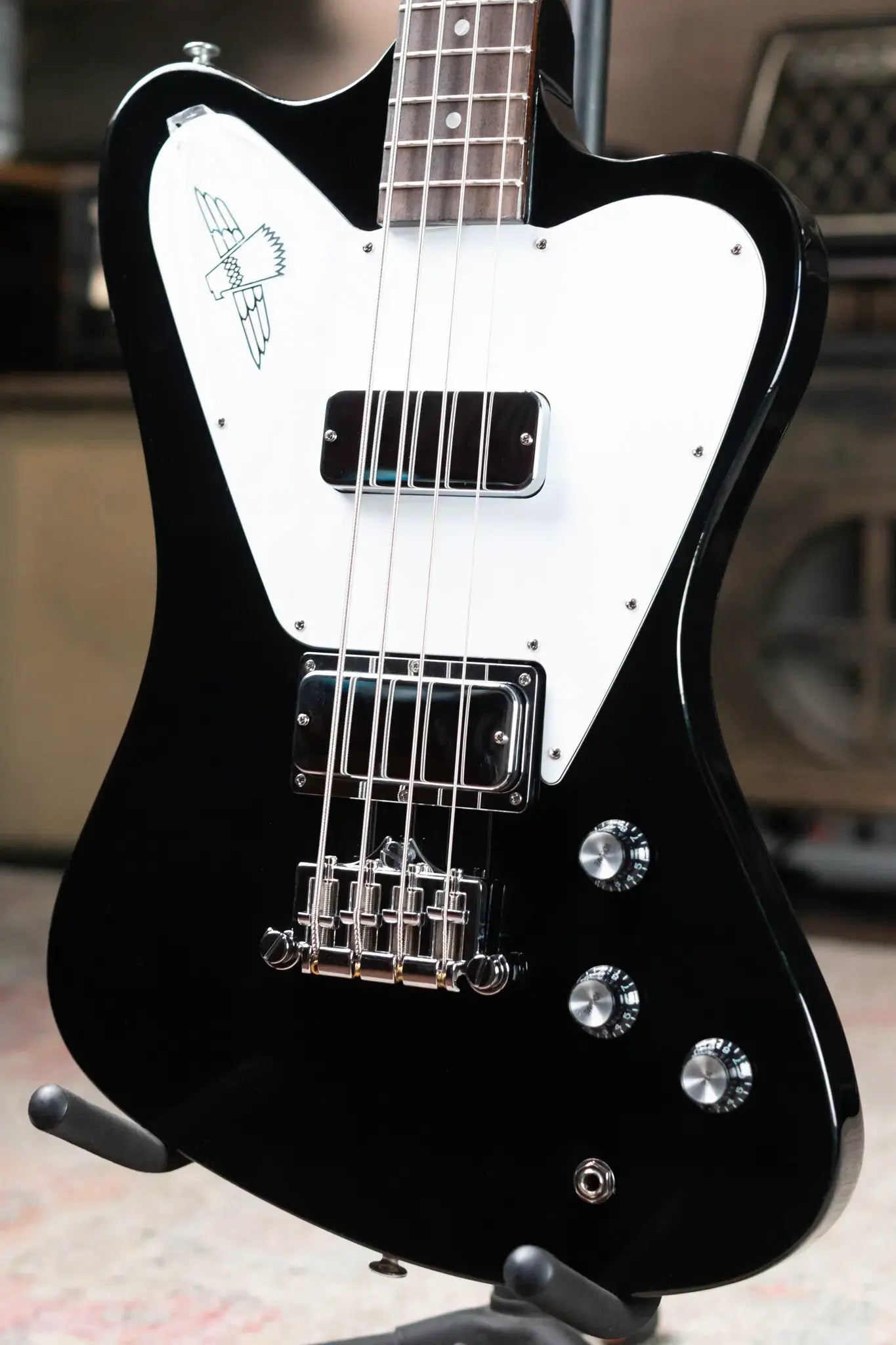 Gibson Non-Reverse Thunderbird - Ebony with Hardshell Case