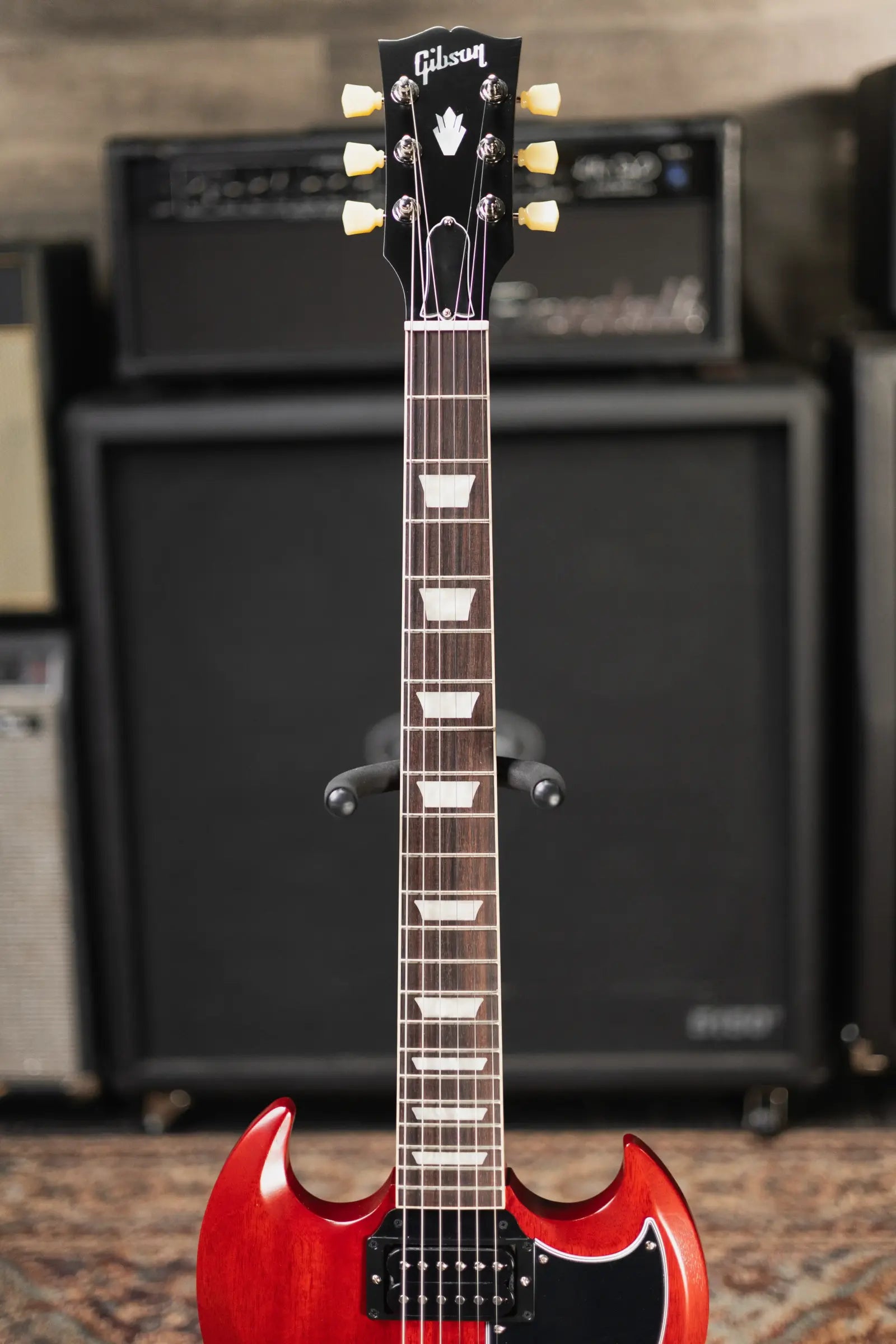 Gibson SG Standard '61 Faded Maestro Vibrola Electric Guitar - Vintage Cherry with Hardshell Case