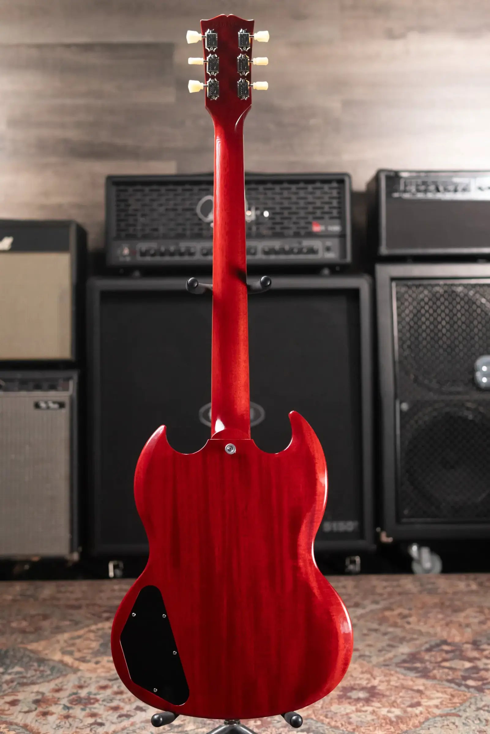 Gibson SG Standard '61 Maestro Vibrola Electric Guitar - Vintage Cherry with Hardshell Case