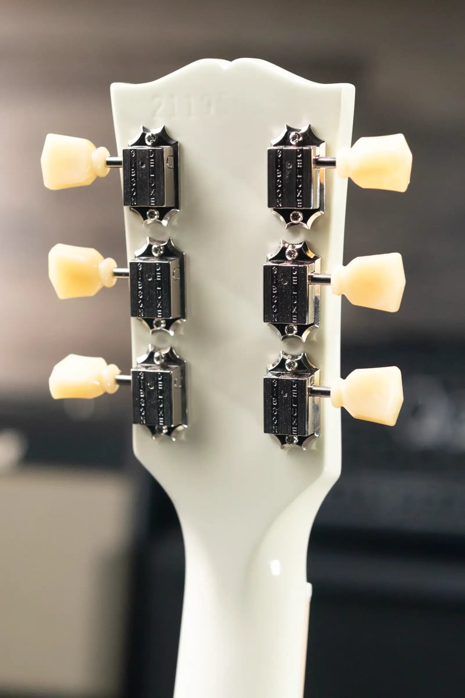 Gibson SG Standard '61 Stop Bar Electric Guitar - Classic White with Hardshell Case