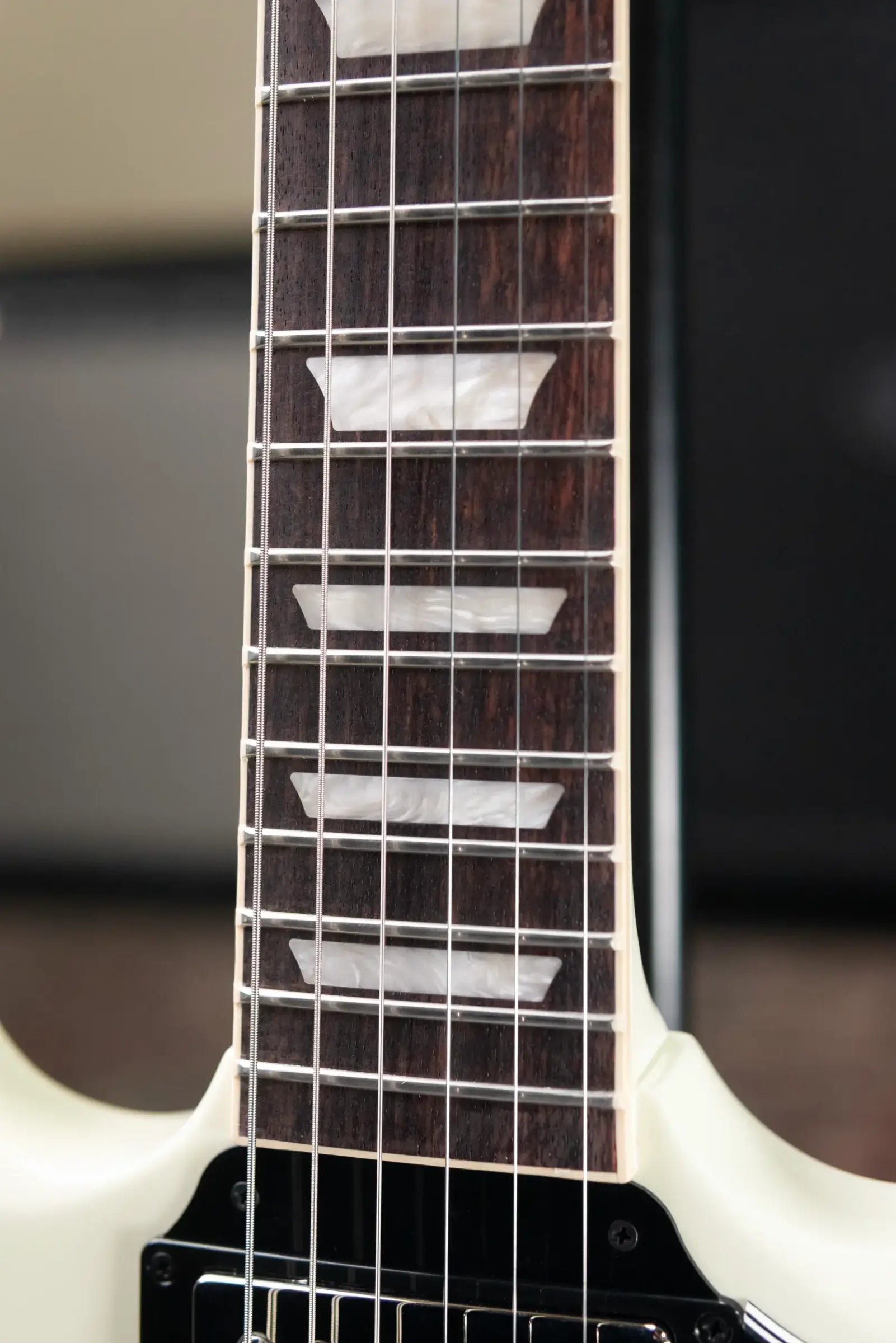 Gibson SG Standard '61 Stop Bar Electric Guitar - Classic White with Hardshell Case