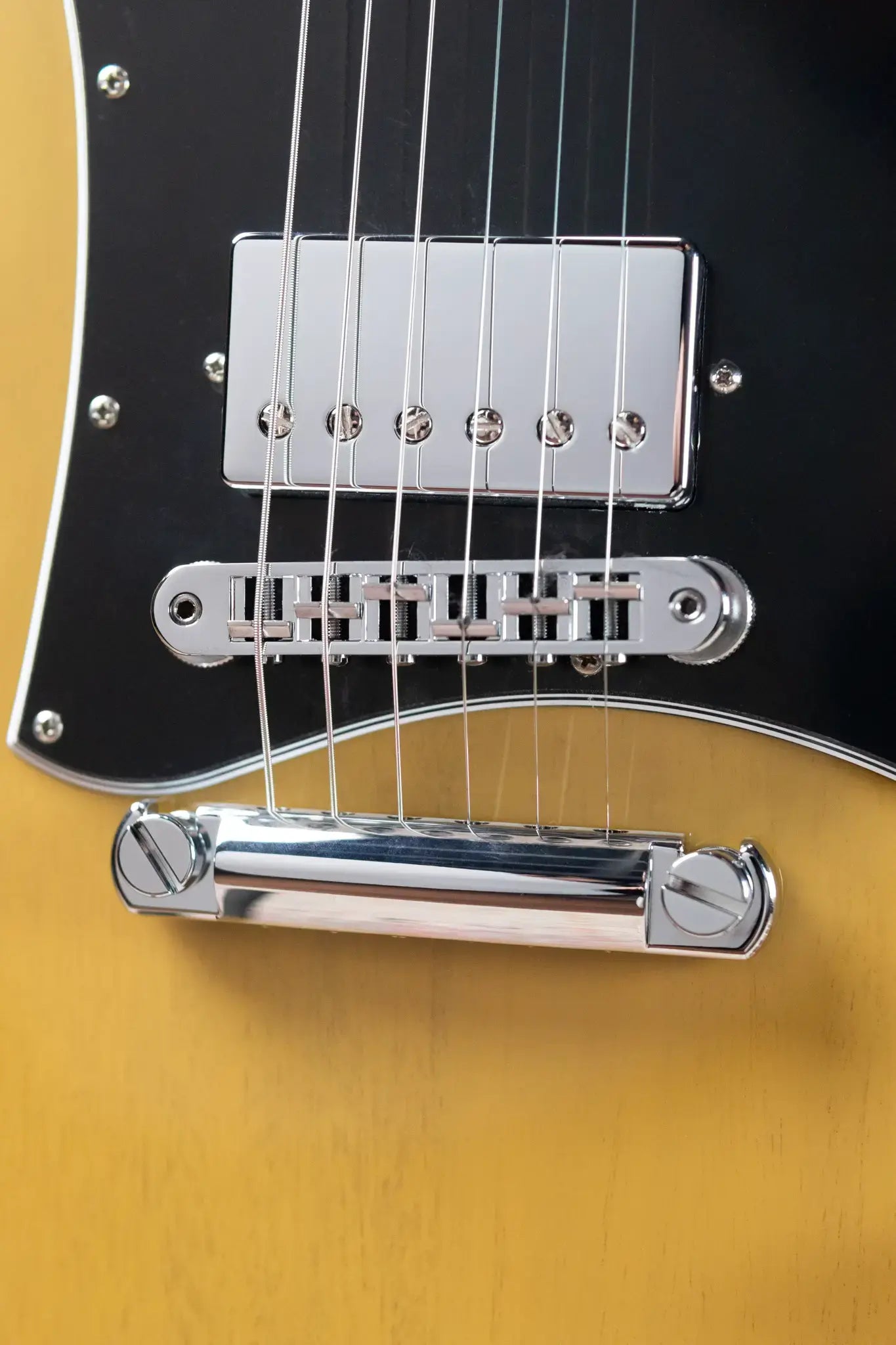 Gibson SG Standard Electric Guitar - TV Yellow
