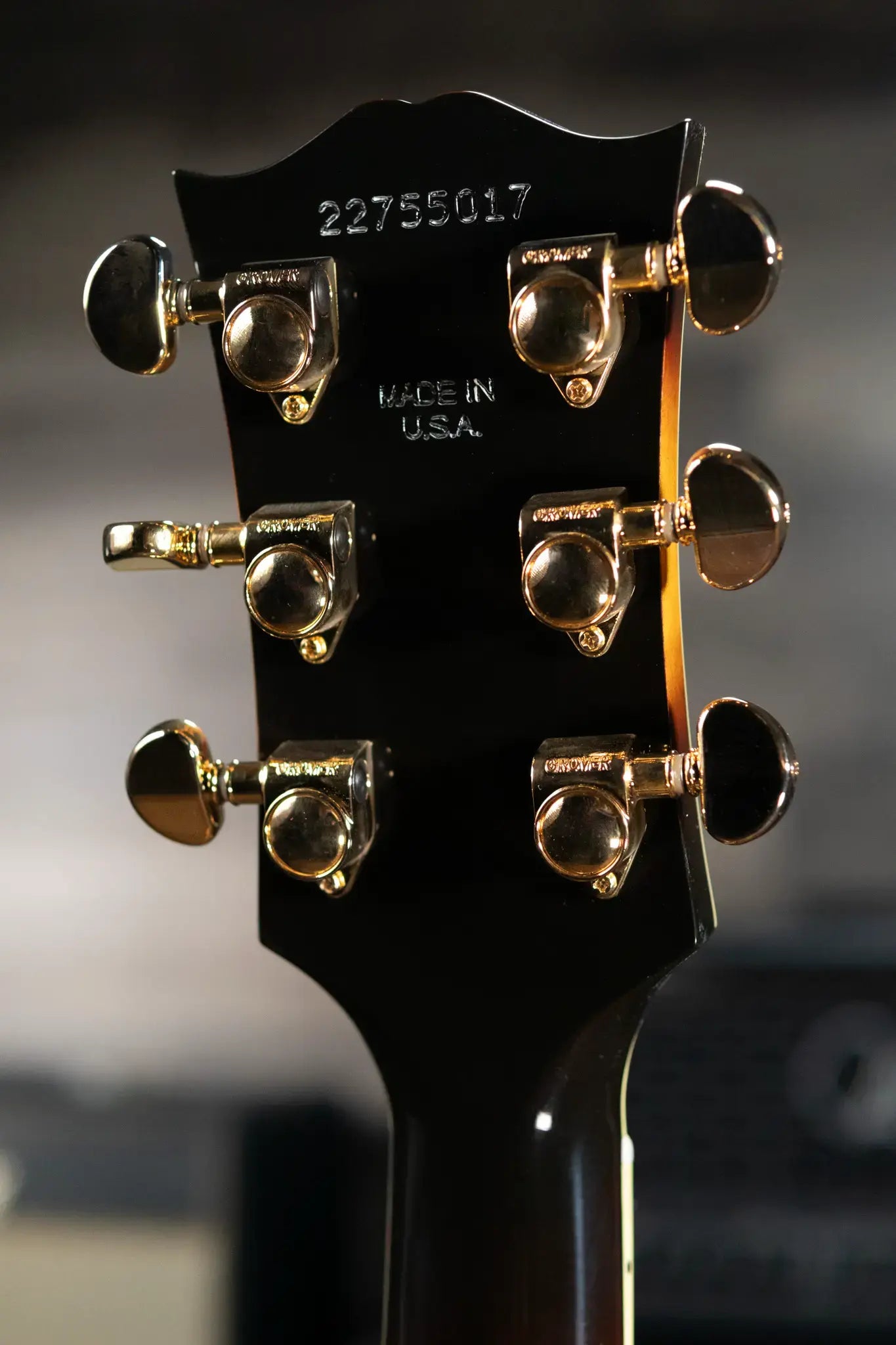 Gibson SJ-200 60s Original Acoustic/Electric Guitar - Vintage Sunburst with Hardshell Case