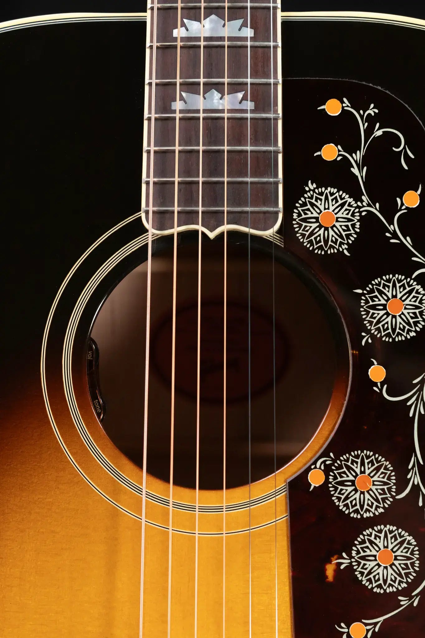 Gibson SJ-200 60s Original Acoustic/Electric Guitar - Vintage Sunburst with Hardshell Case