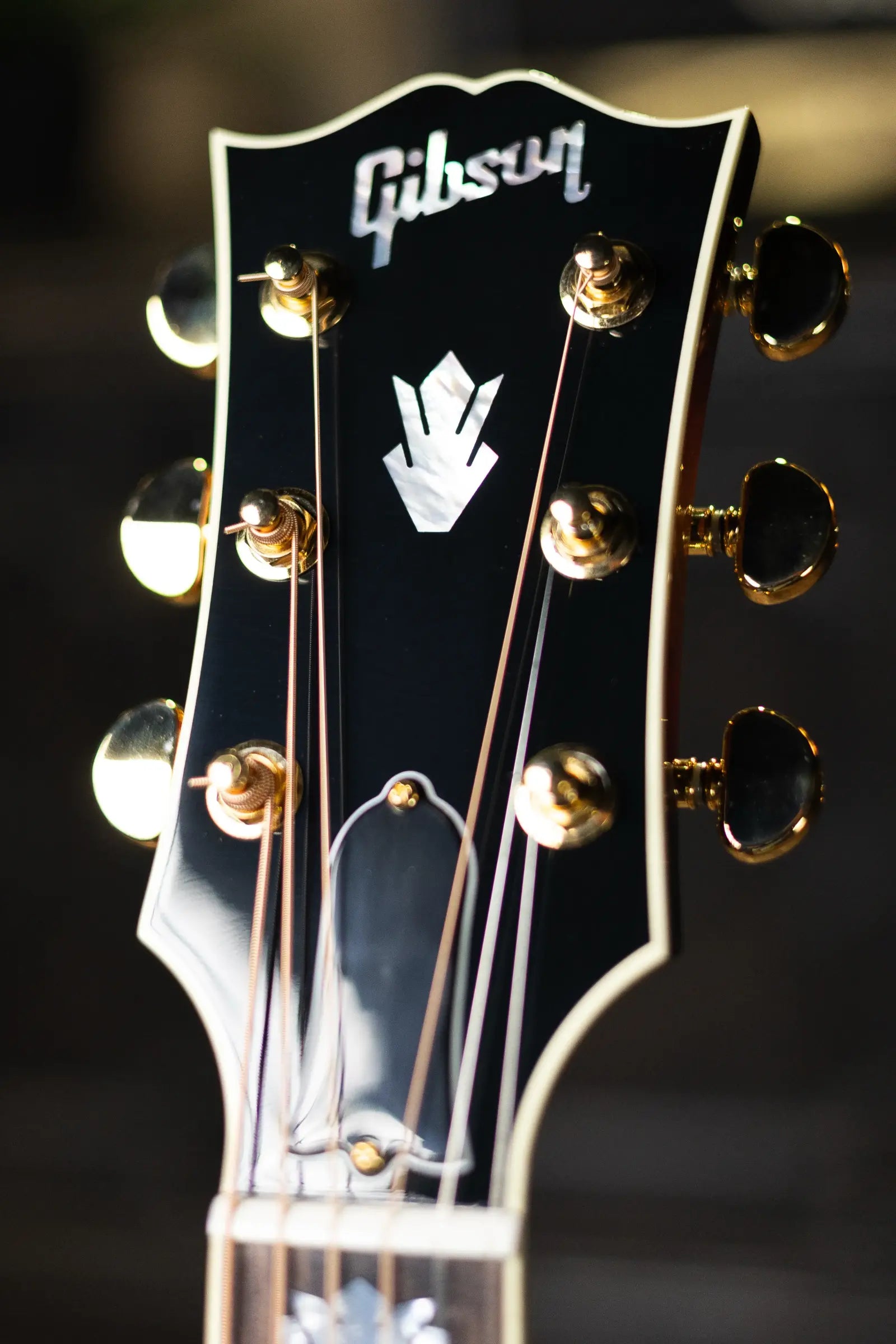 Gibson SJ-200 Standard Maple Acoustic/Electric Guitar - Triburst with Hardshell Case