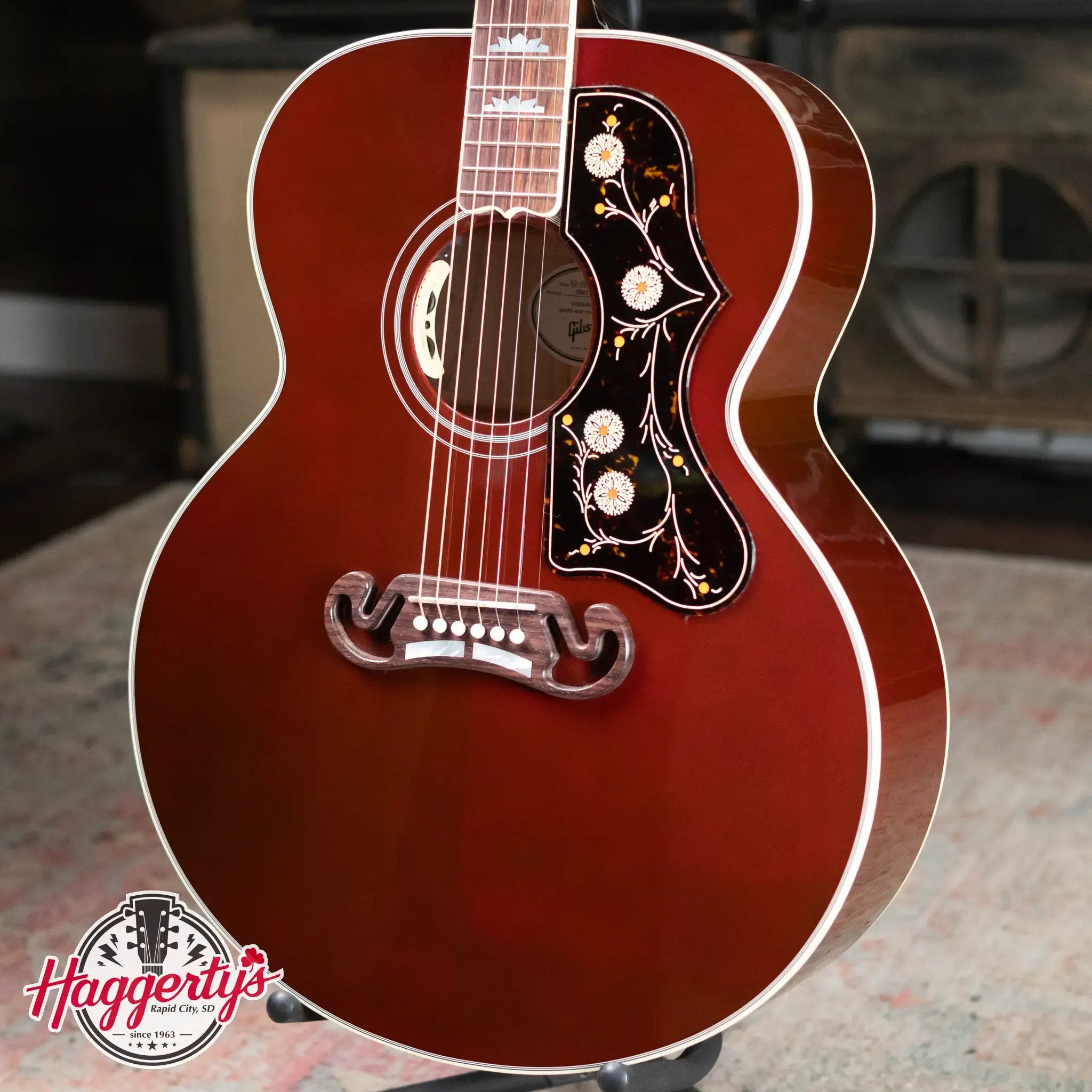 Gibson SJ-200 Standard Maple Acoustic/Electric Guitar - Wine Red with Hardshell Case