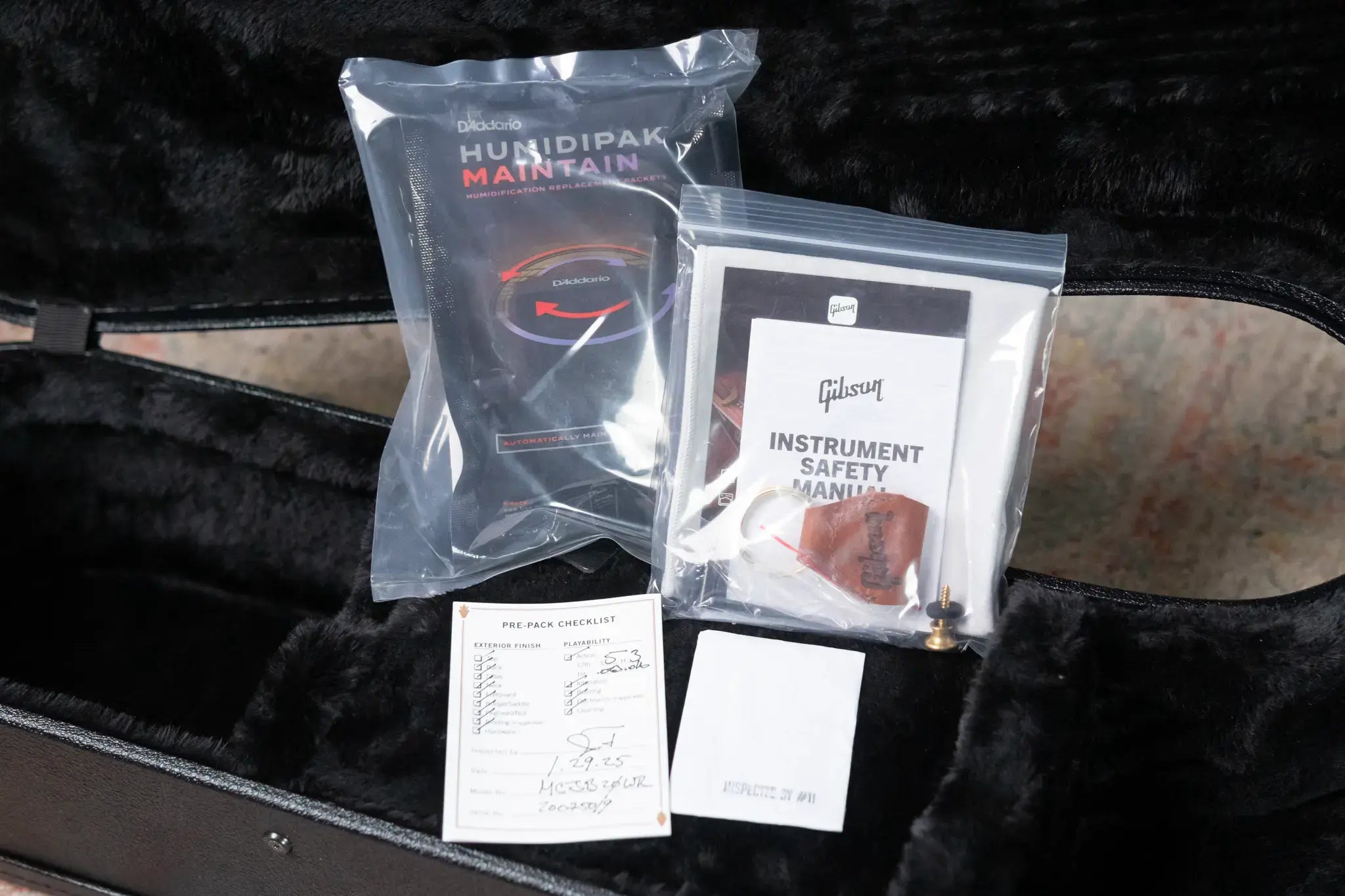 Gibson SJ-200 Standard Maple Acoustic/Electric Guitar - Wine Red with Hardshell Case