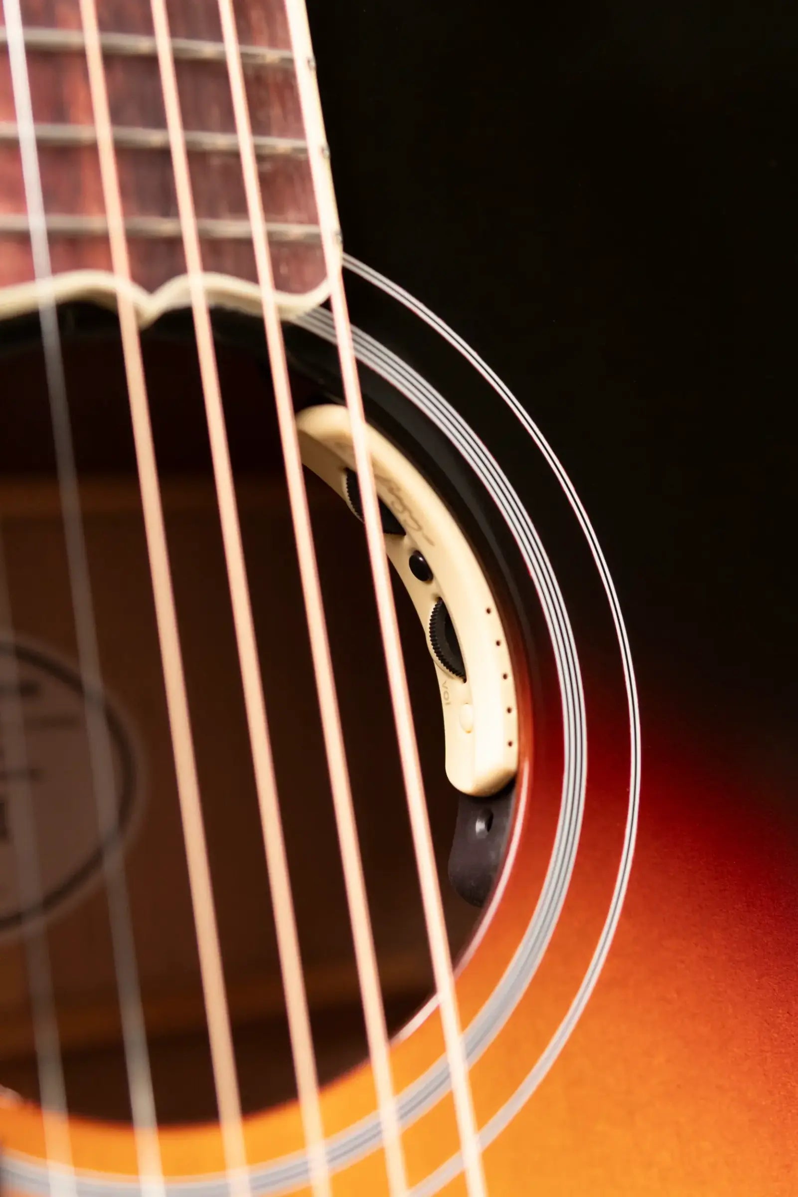 Gibson SJ-200 Standard Maple Left-Handed Acoustic/Electric Guitar - Triburst with Hardshell Case