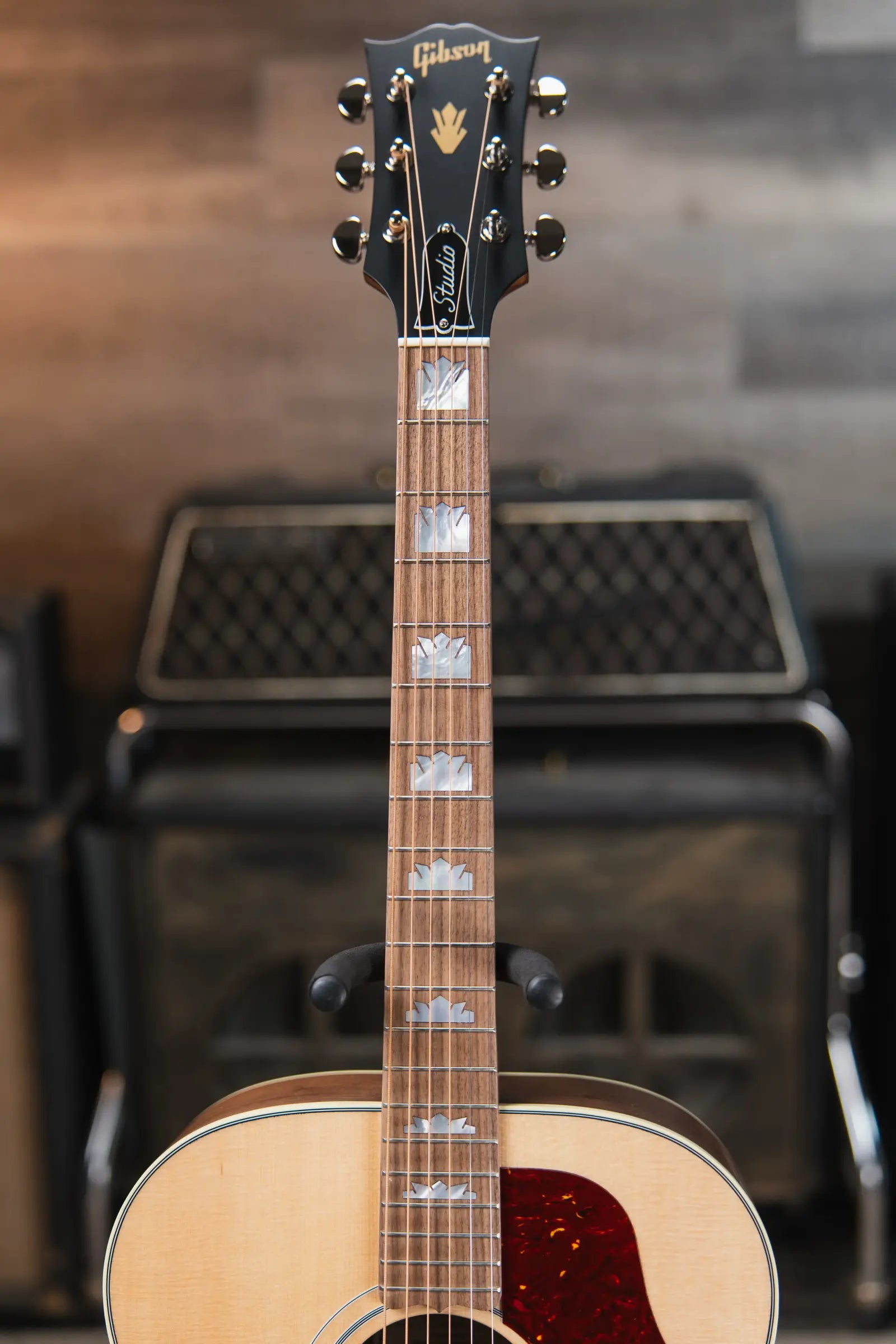 Gibson SJ-200 Studio Walnut Jumbo Acoustic/Electric Guitar - Natural with Hardshell Case