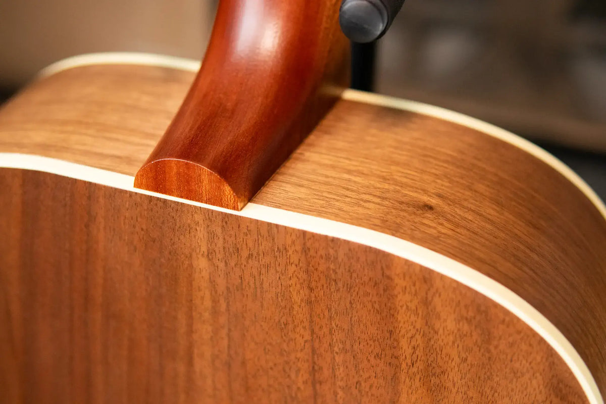 Gibson SJ-200 Studio Walnut Jumbo Acoustic/Electric Guitar - Satin Walnut Burst with Hardshell Case - Demo