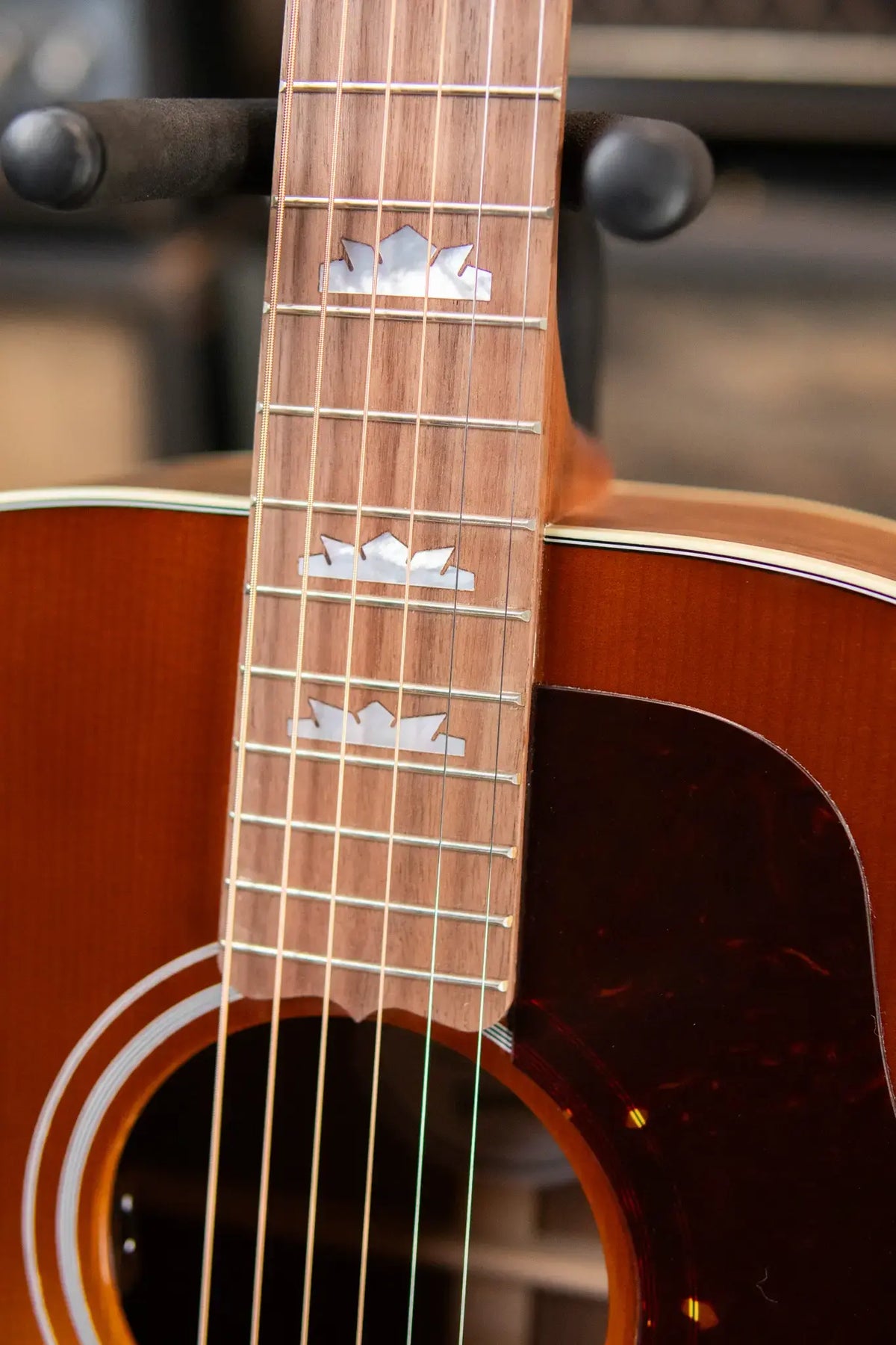 Gibson SJ-200 Studio Walnut Jumbo Acoustic/Electric Guitar - Satin Walnut Burst with Hardshell Case - Demo