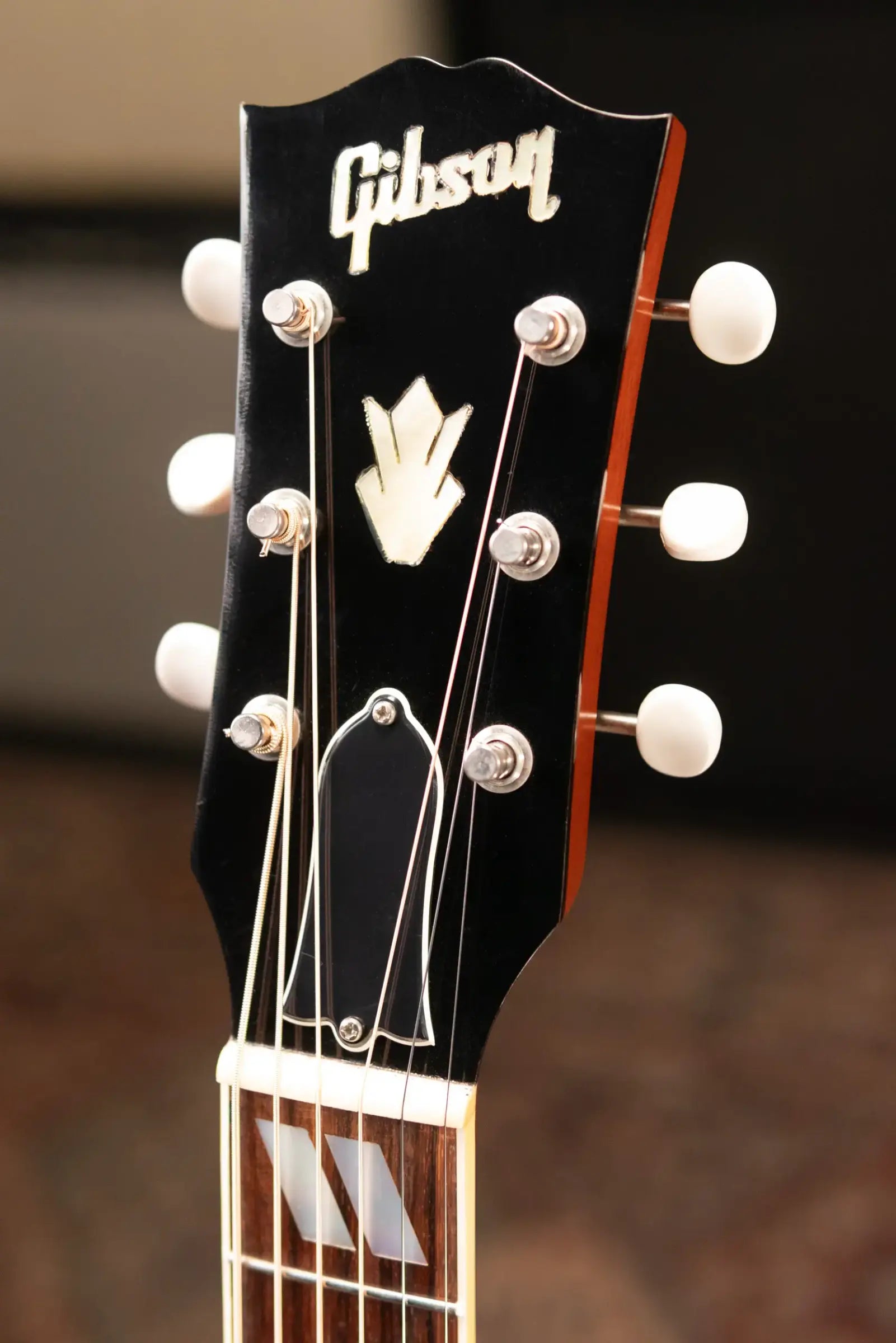 Gibson Sheryl Crow Signature Acoustic/Electric Guitar, Natural with Hardshell Case - Used
