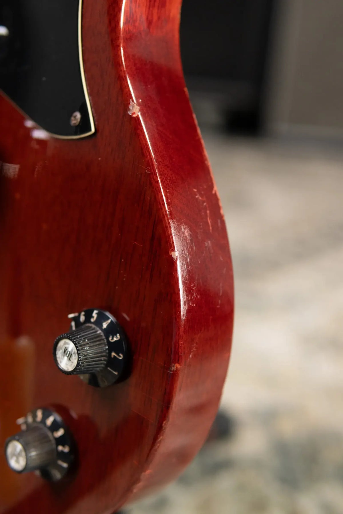 Gibson Vintage 1969 SG Junior Electric Guitar - Cherry Red with Chipboard Case - Used