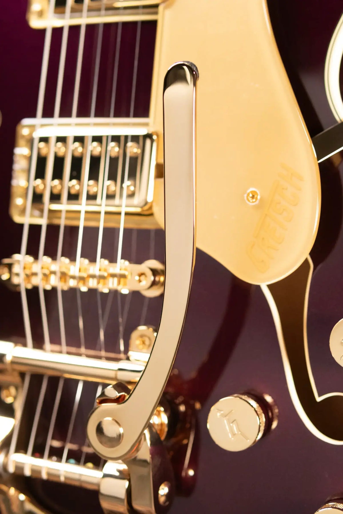 Gretsch Broadkaster Jr. LX Center Block with String-Thru Bigsby Electric Guitar - Blackberry with Hardshell Case - Demo