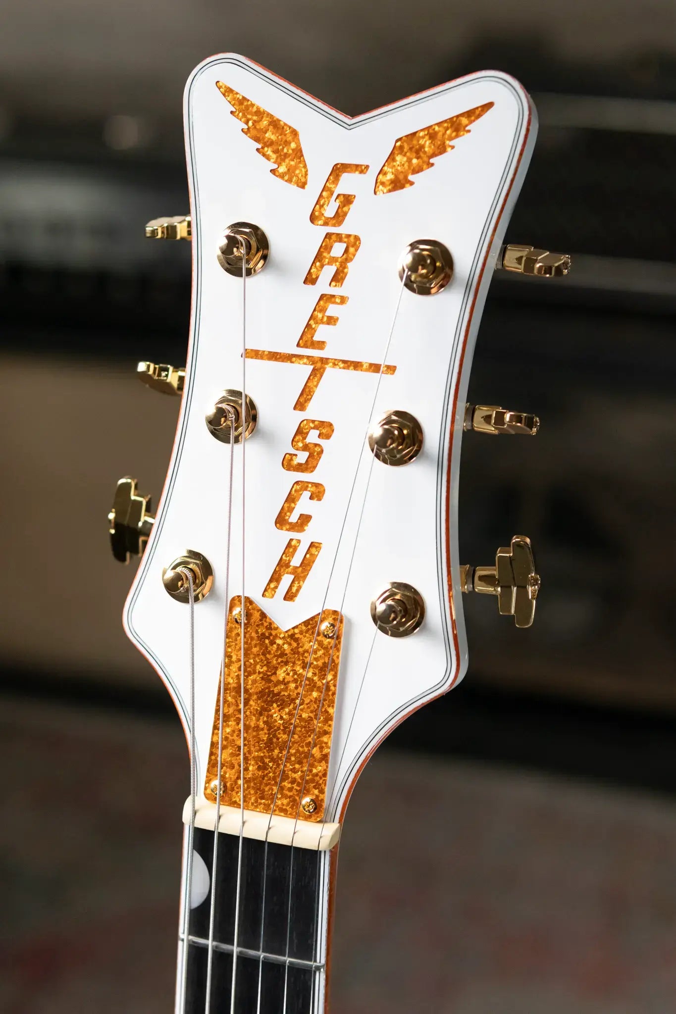 Gretsch Falcon Hollow Body with String-Thru Bigsby and Gold Hardware, Ebony Fingerboard - White with Hardshell Case